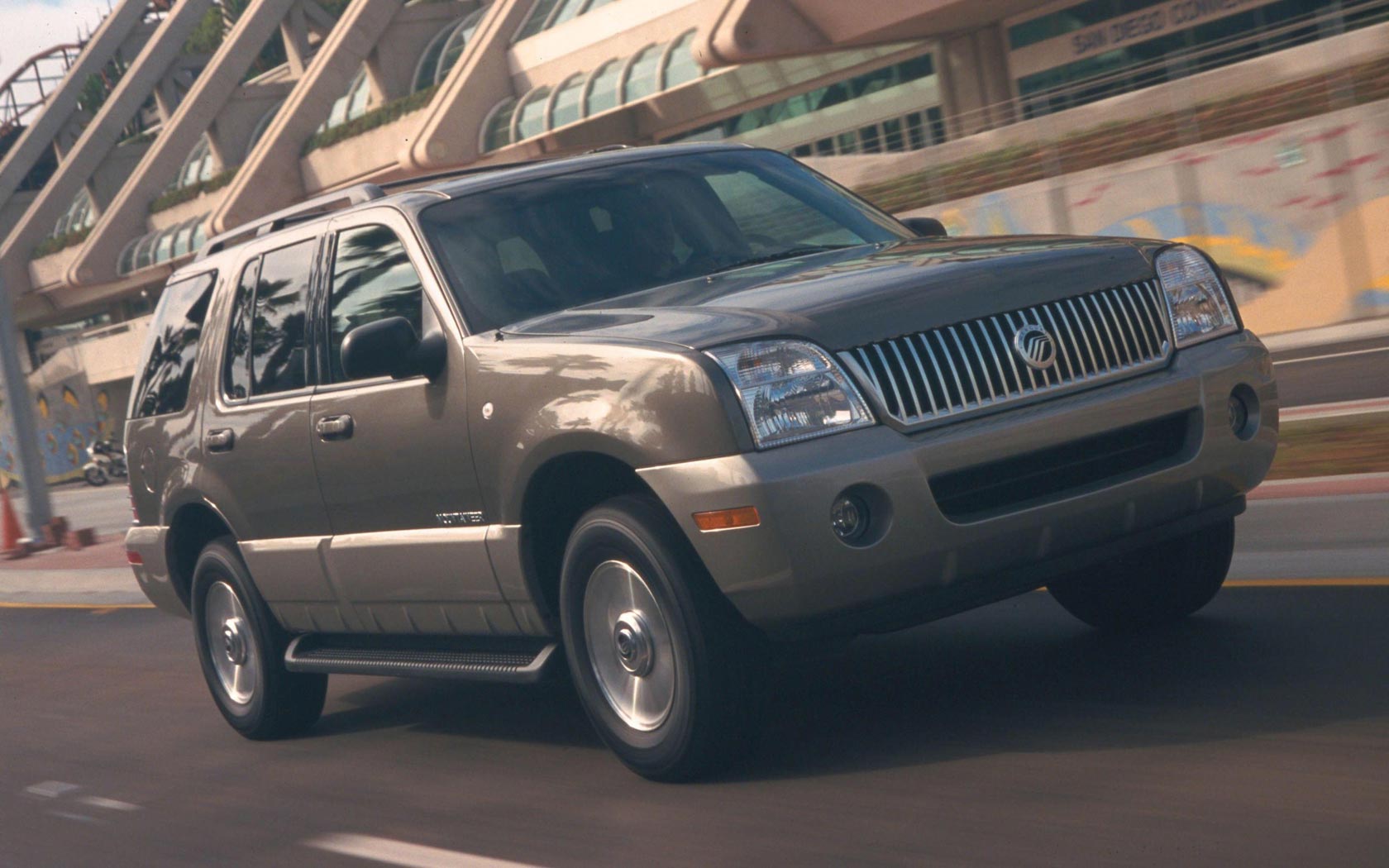  Mercury Mountaineer (2001-2005)