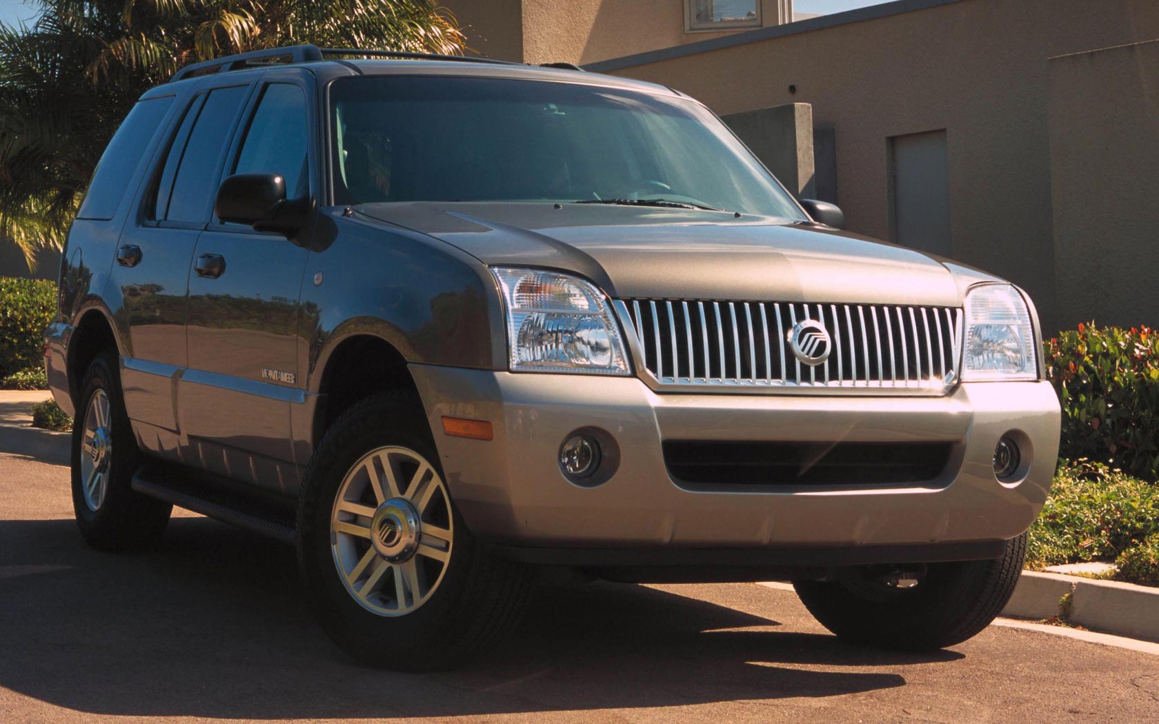  Mercury Mountaineer (2001-2005)