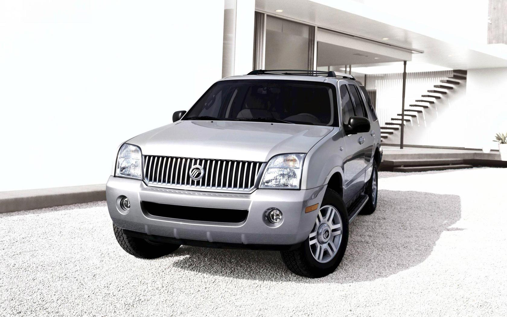  Mercury Mountaineer (2001-2005)