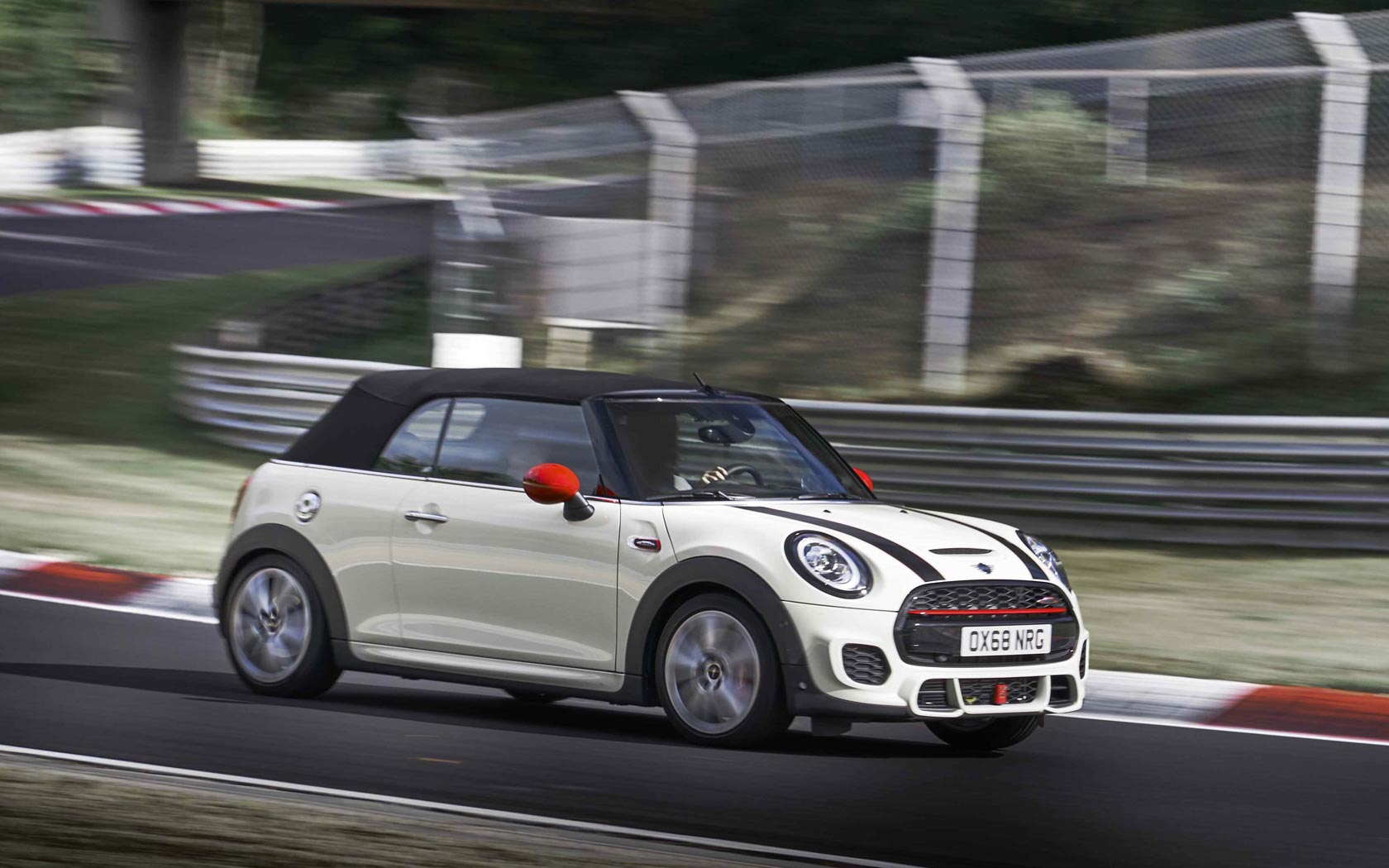  Mini Cabrio John Cooper Works 