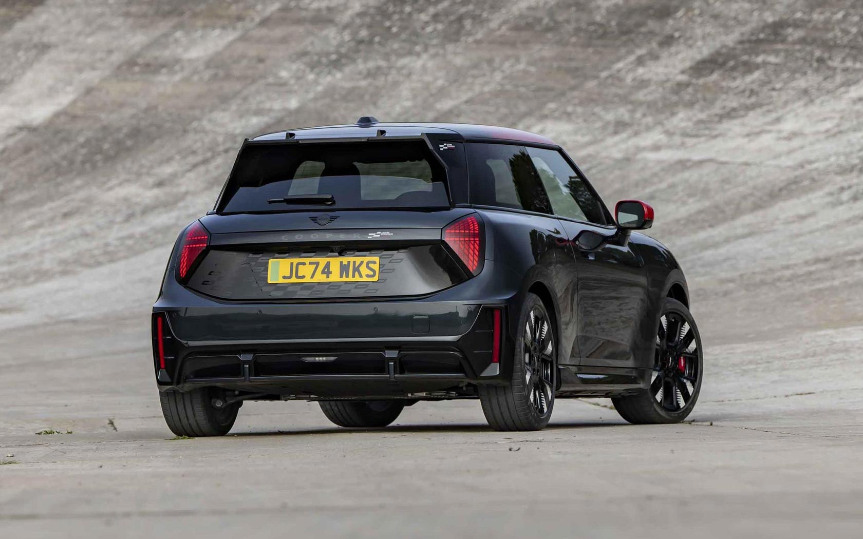  Mini John Cooper Works Electric 