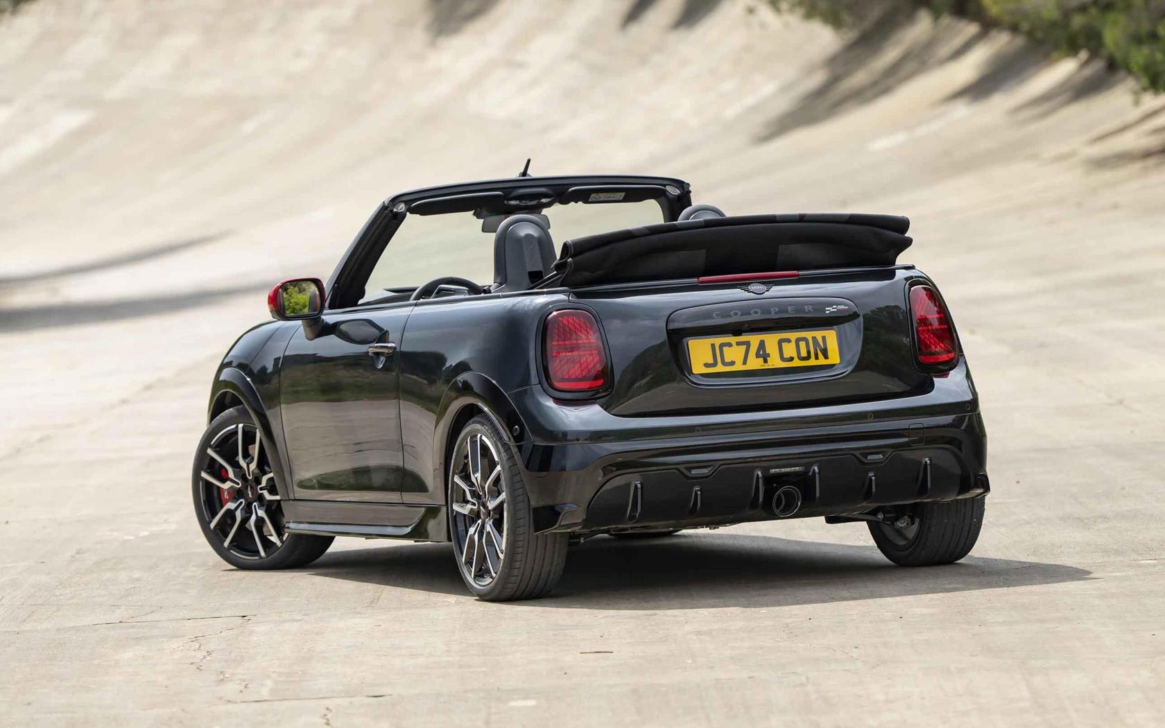  Mini Cabrio John Cooper Works 