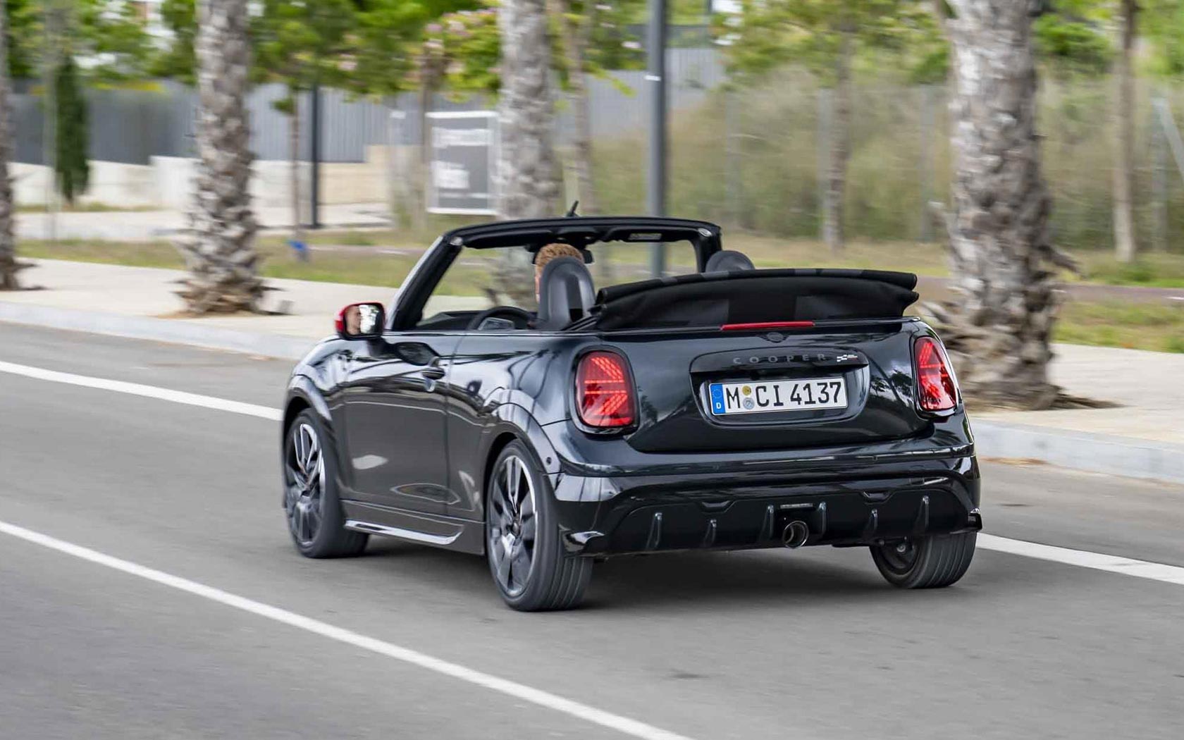  Mini Cabrio John Cooper Works 