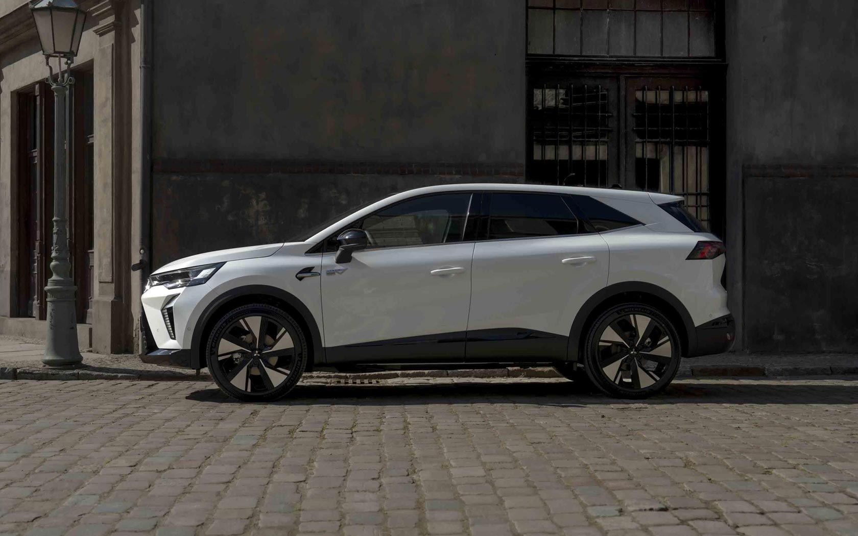  Mitsubishi Grandis 