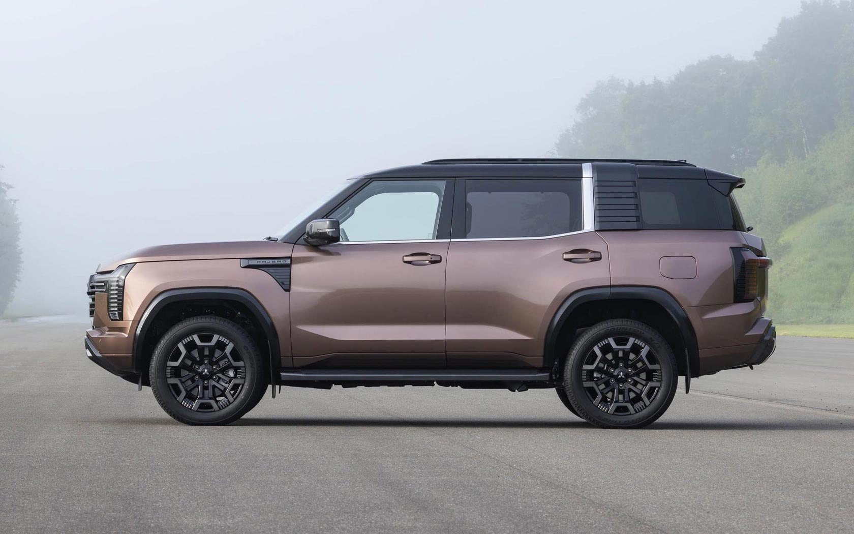 ���� Mitsubishi Pajero 