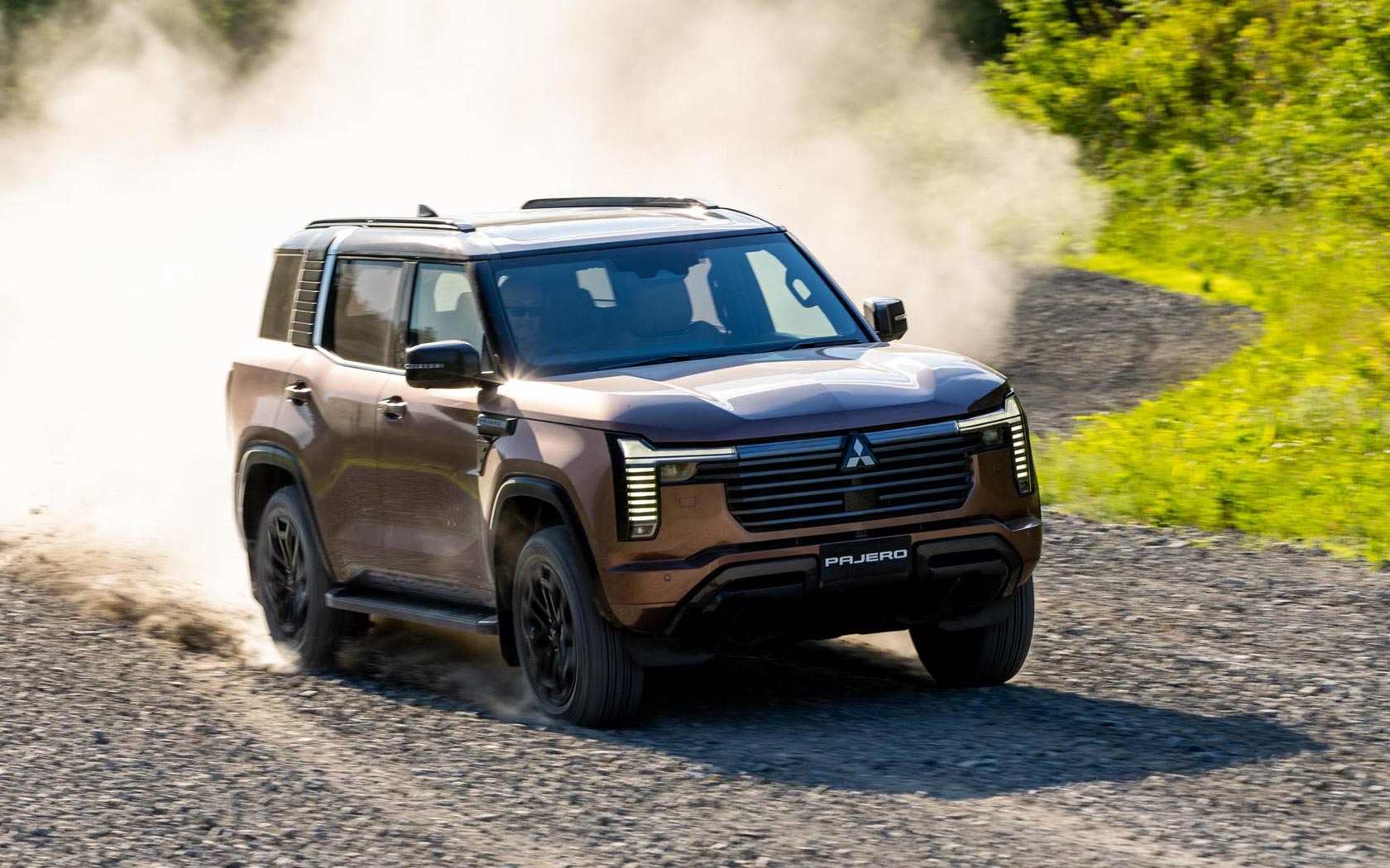 ���� Mitsubishi Pajero 