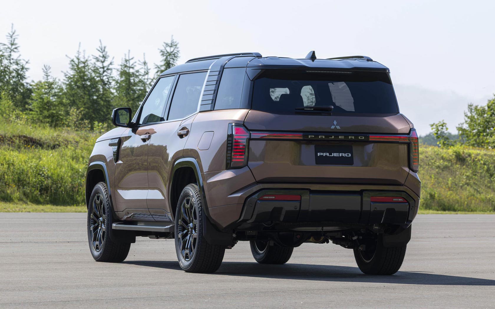 ���� Mitsubishi Pajero 