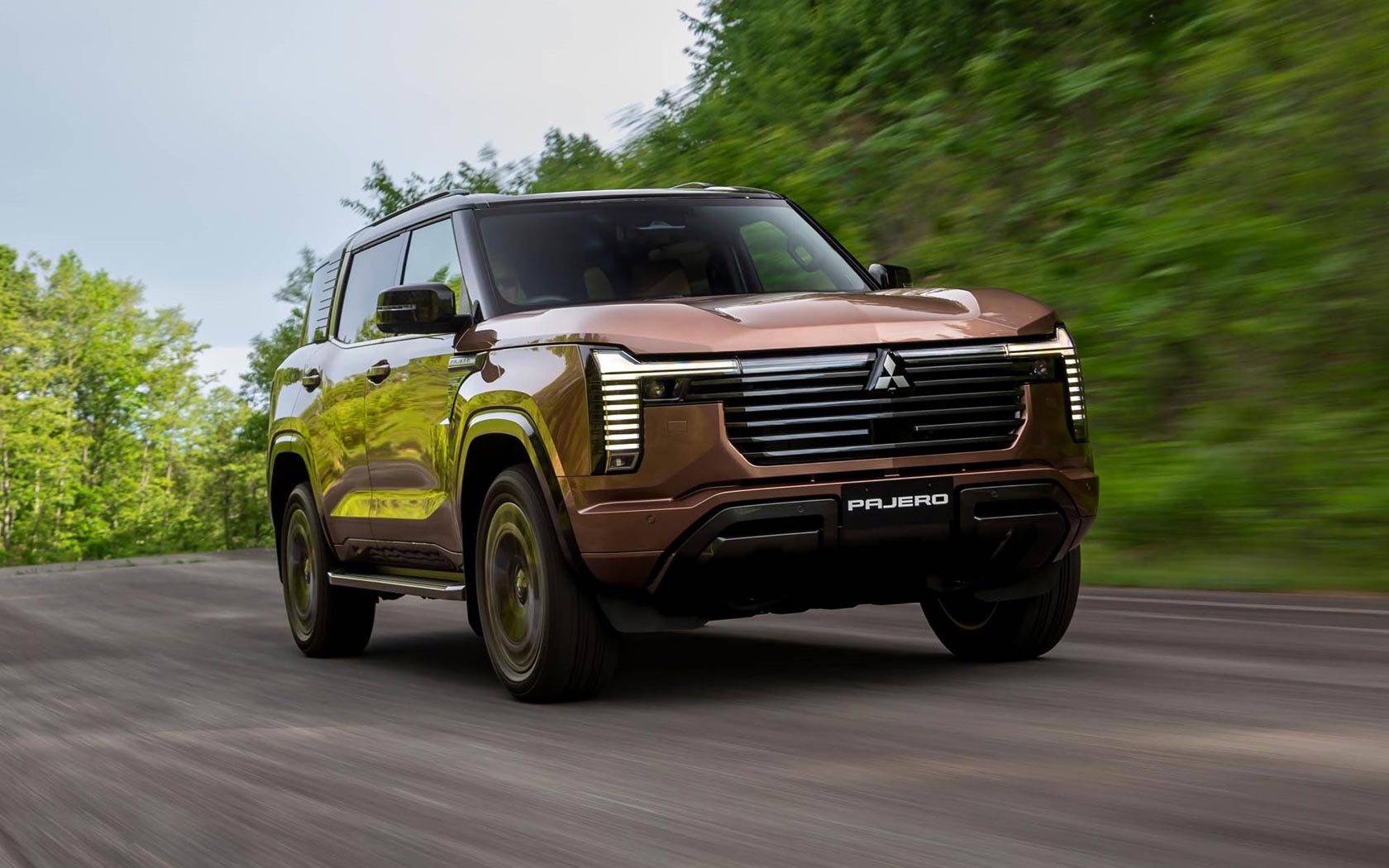 ���� Mitsubishi Pajero 