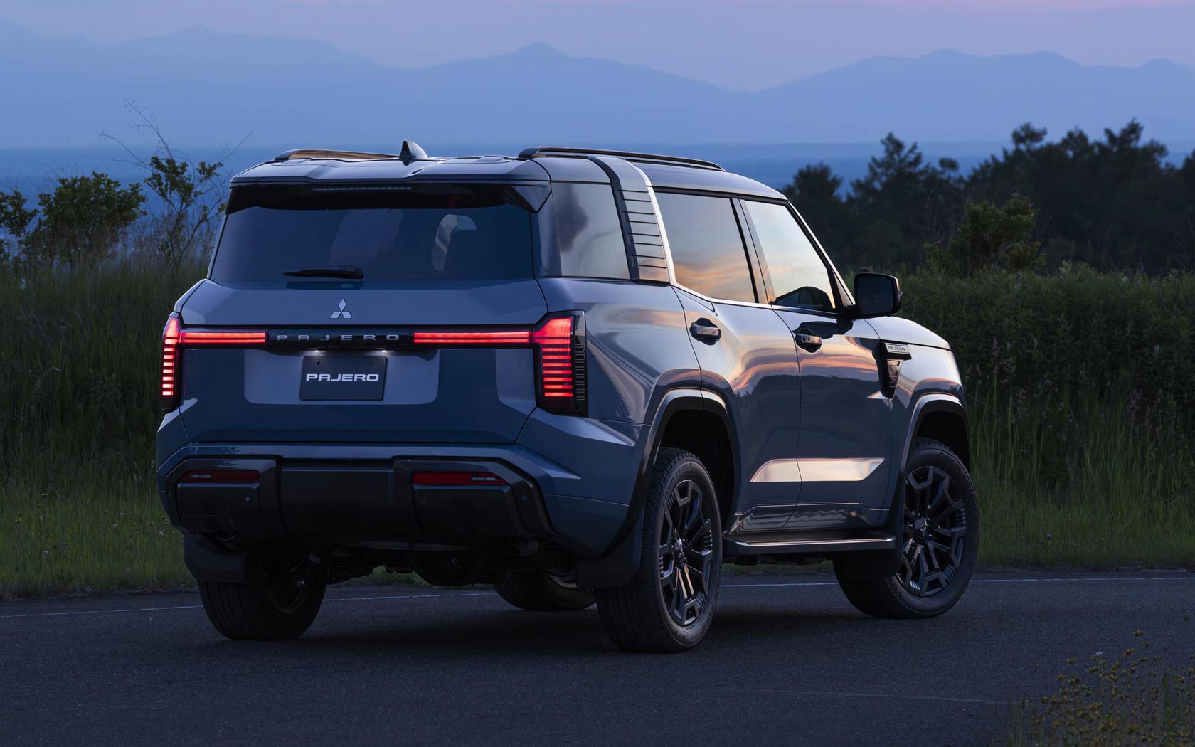 ���� Mitsubishi Pajero 