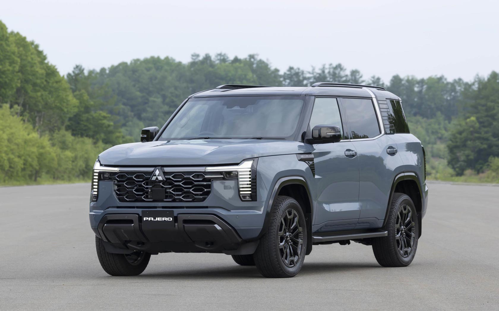 ���� Mitsubishi Pajero 
