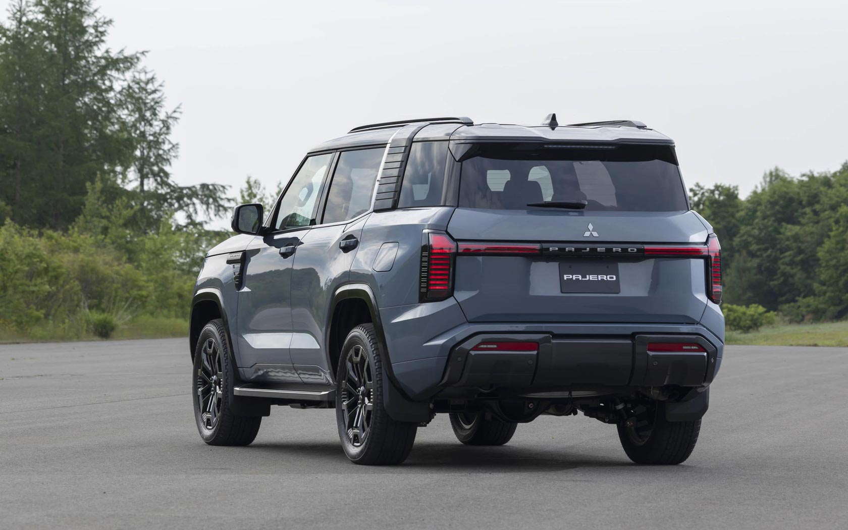 ���� Mitsubishi Pajero 
