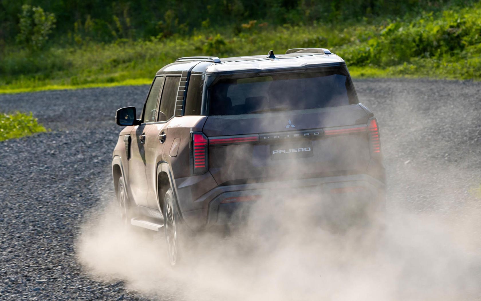 ���� Mitsubishi Pajero 