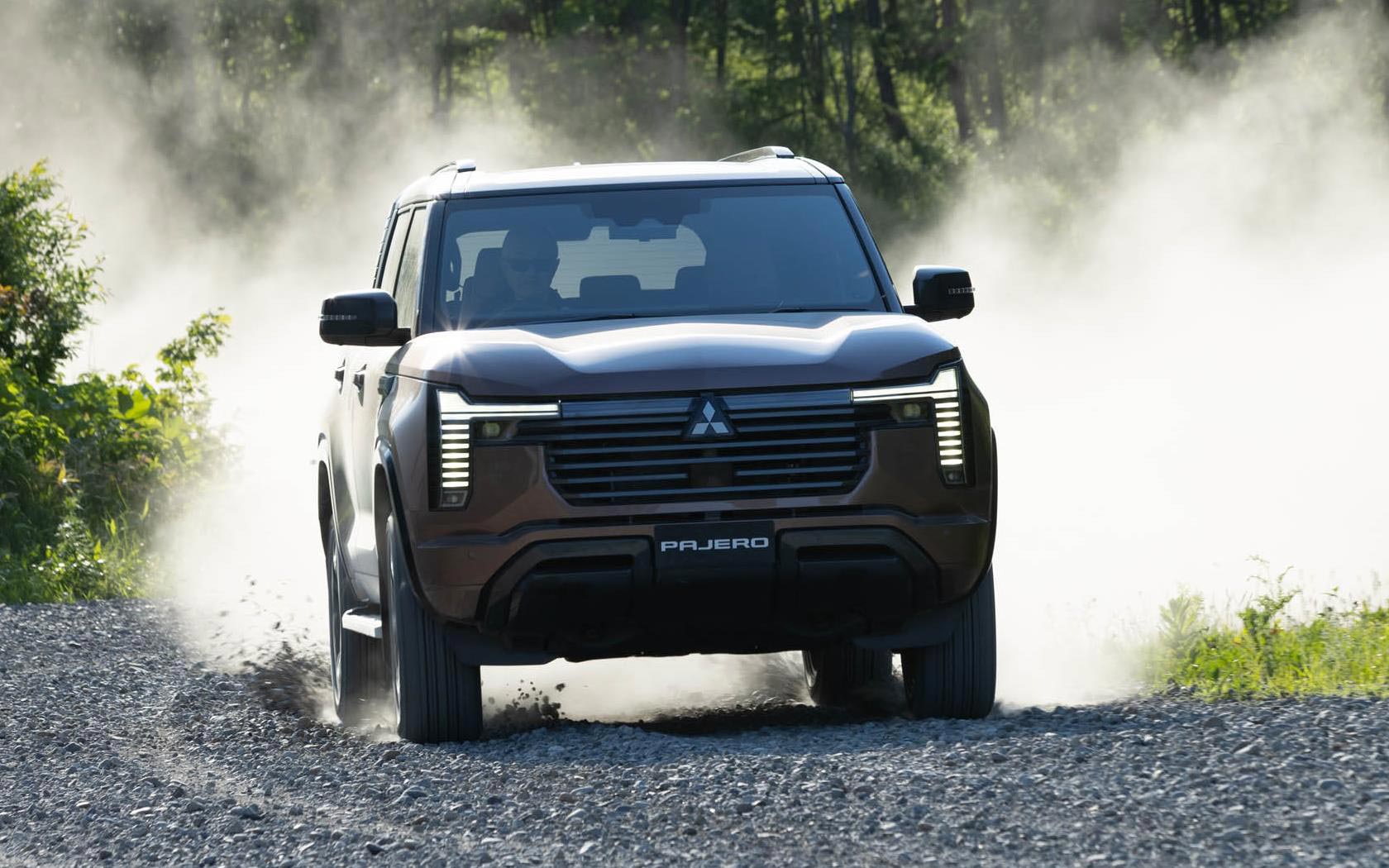 ���� Mitsubishi Pajero 