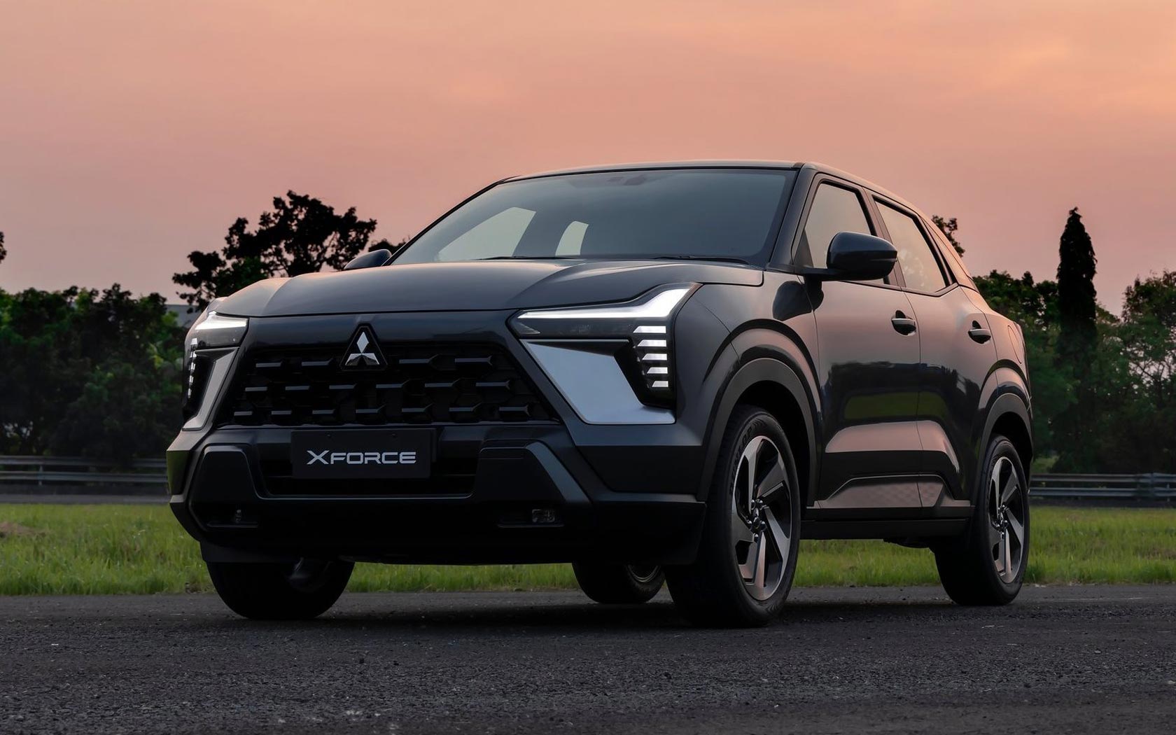  Mitsubishi Xforce 