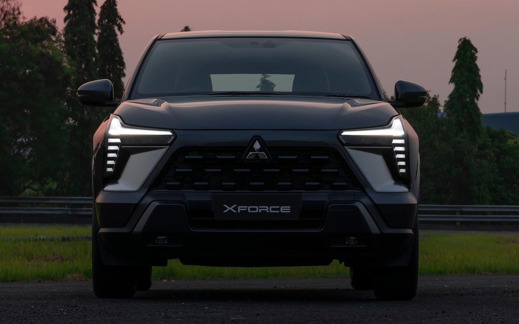  Mitsubishi Xforce 