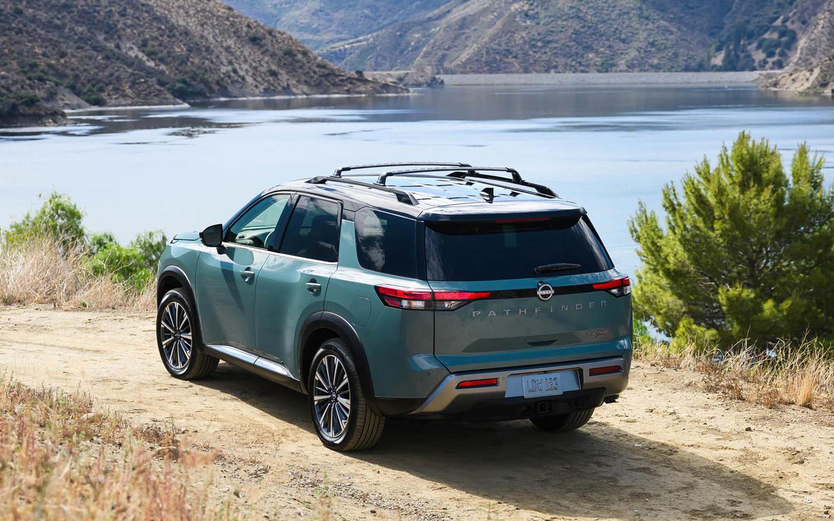 ���� Nissan Pathfinder 