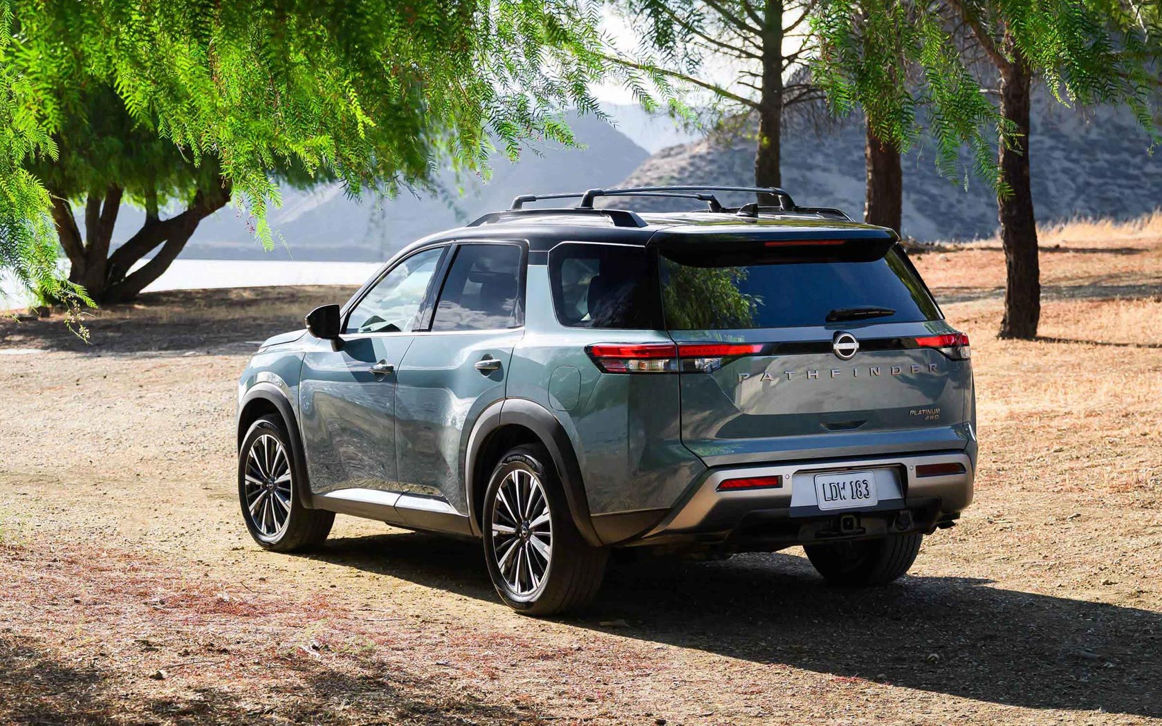 ���� Nissan Pathfinder 