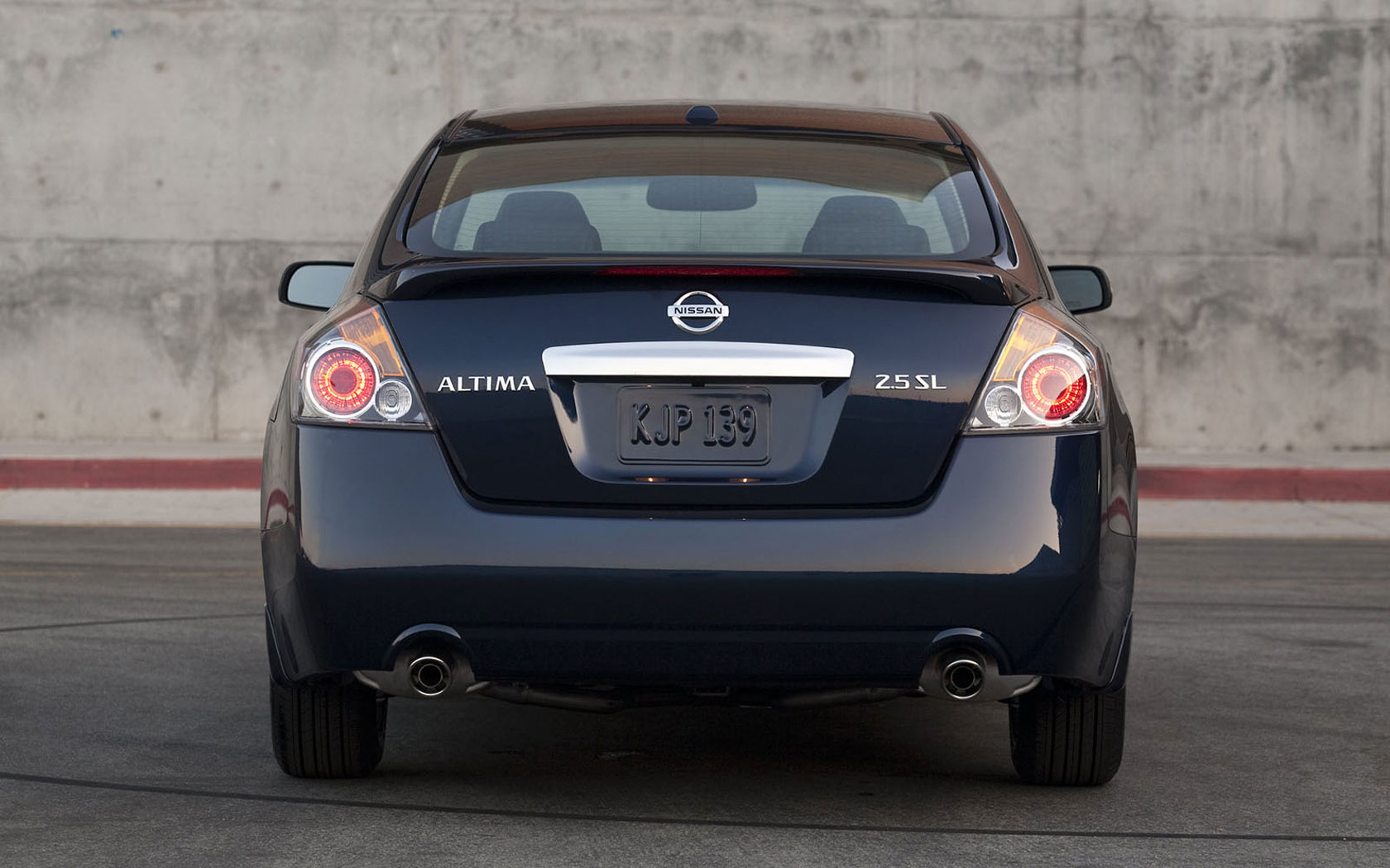  Nissan Altima (2010-2012)