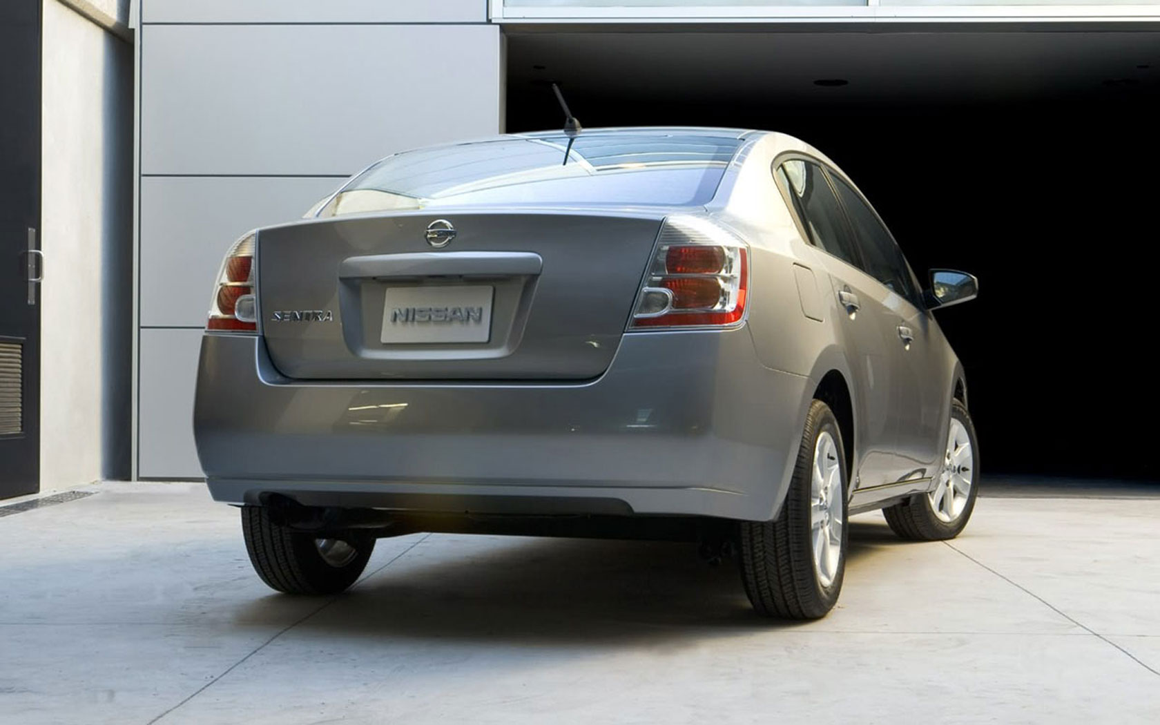  Nissan Sentra (2006-2012)