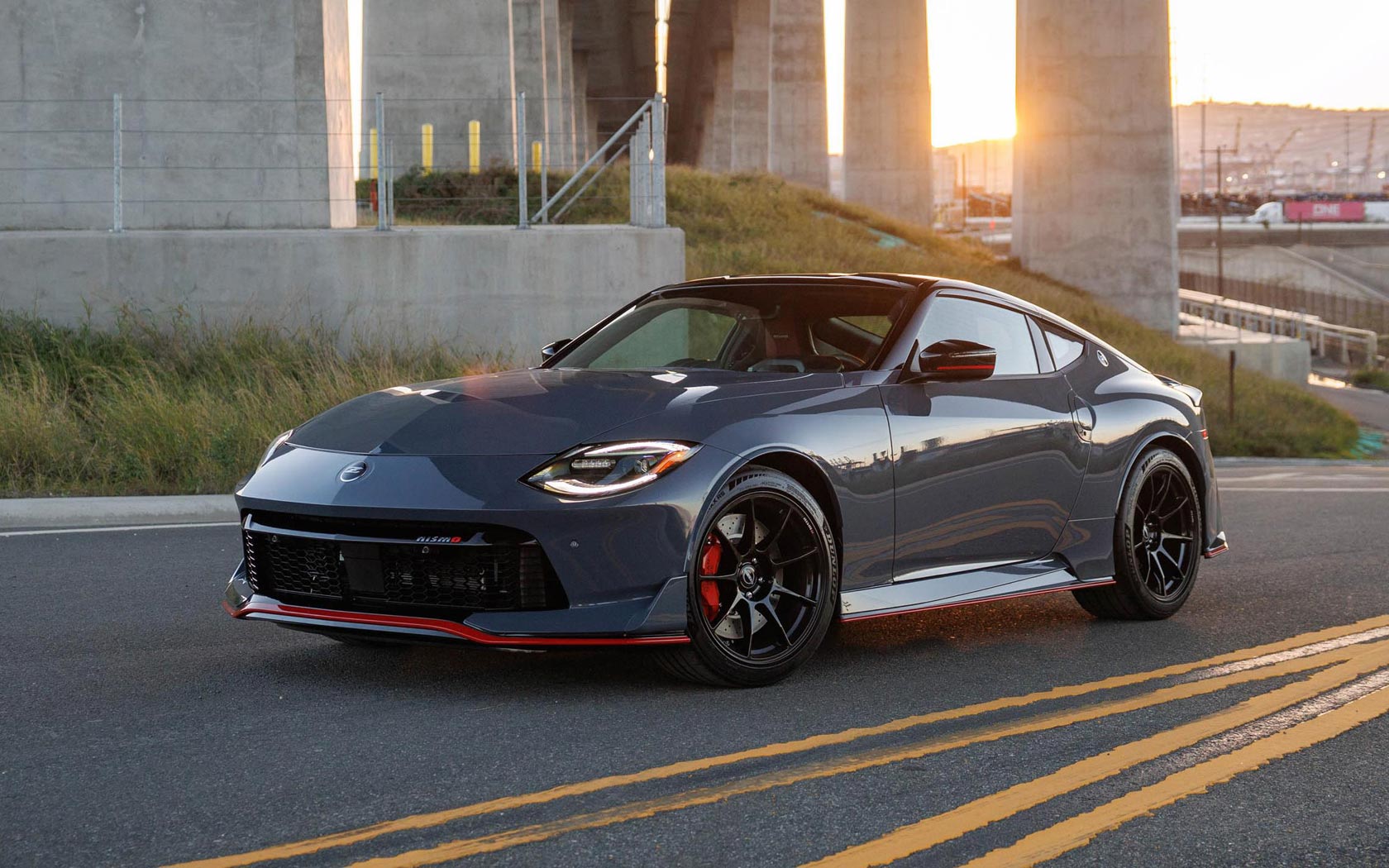 ���� Nissan Z Nismo 