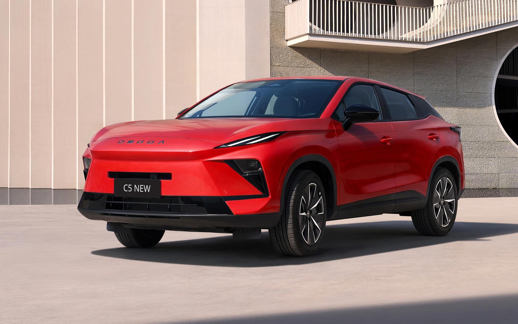 ���� Omoda C5 