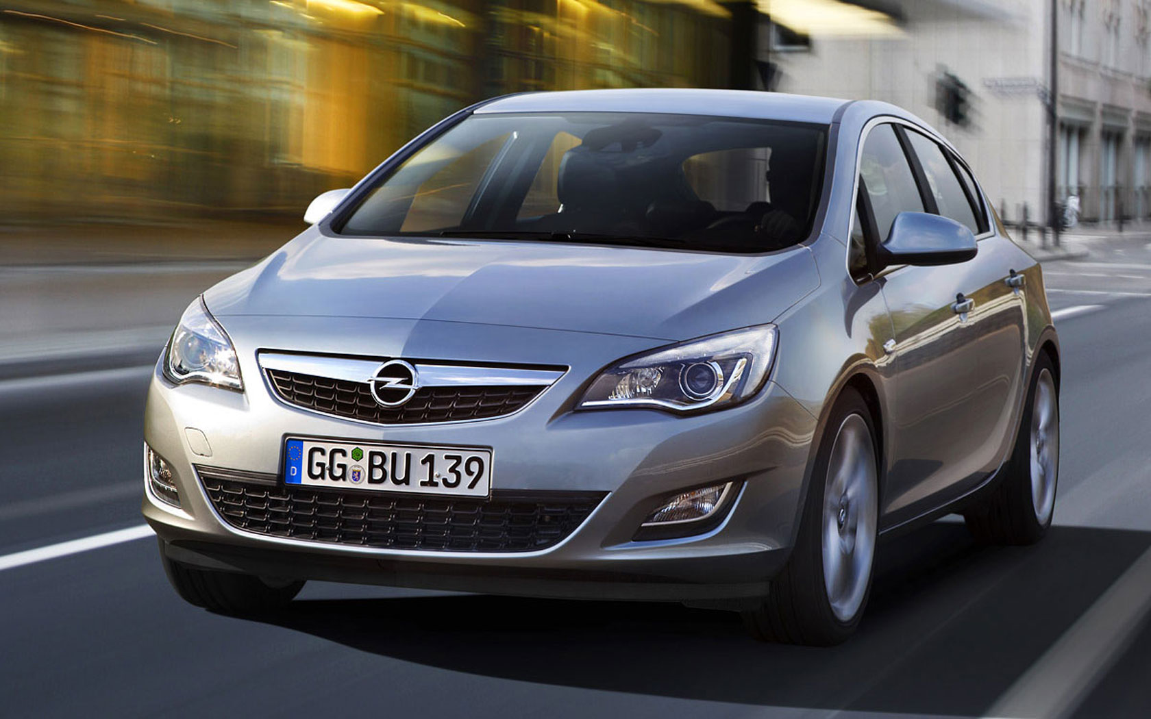  Opel Astra (2010-2015)