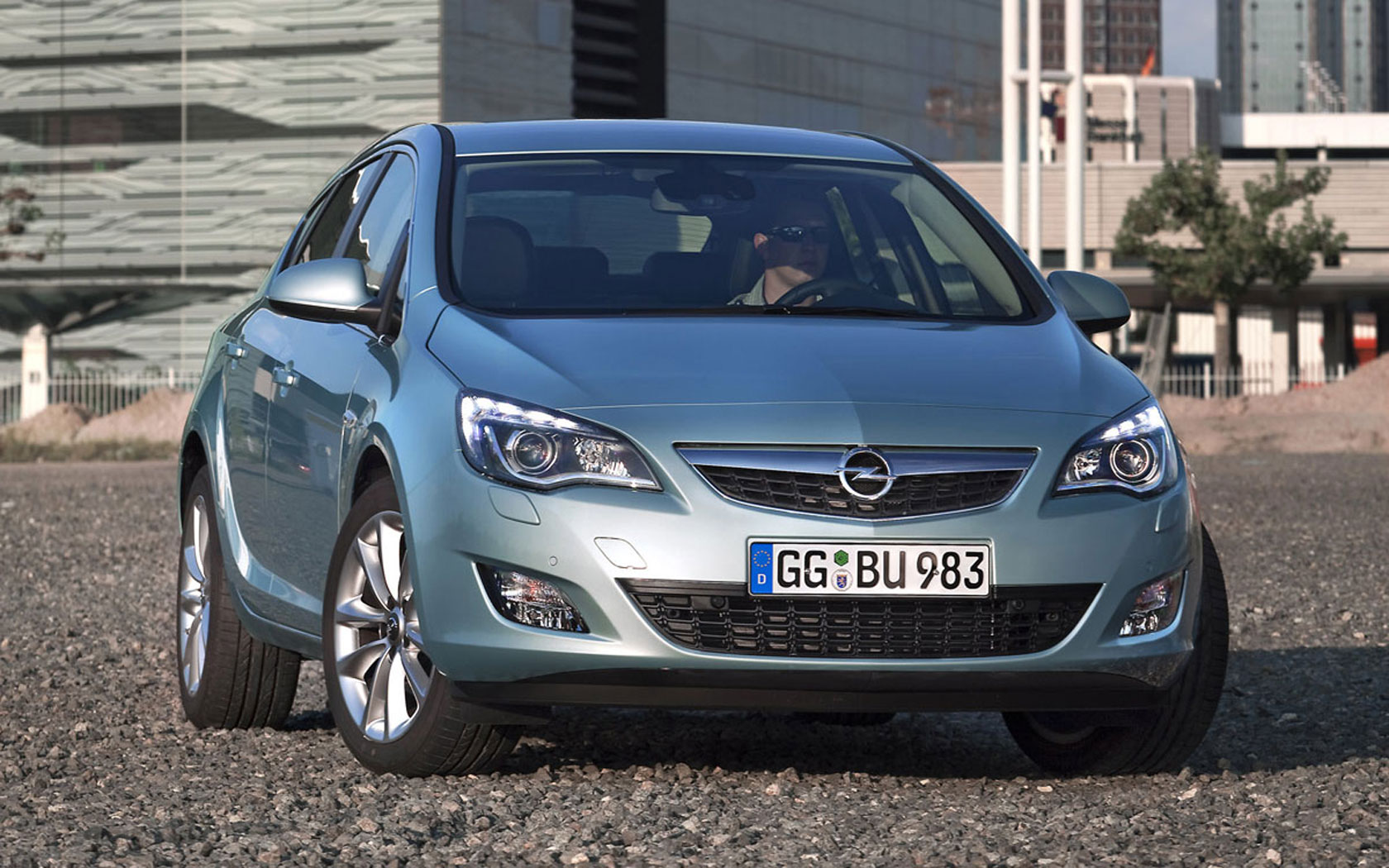  Opel Astra (2010-2015)