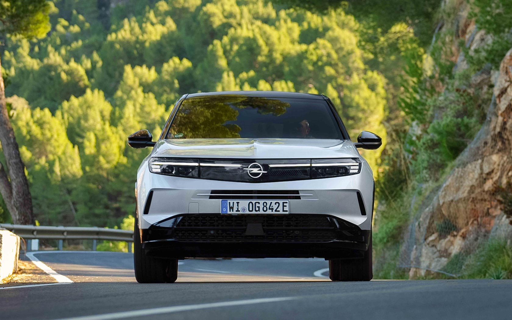  Opel Grandland 