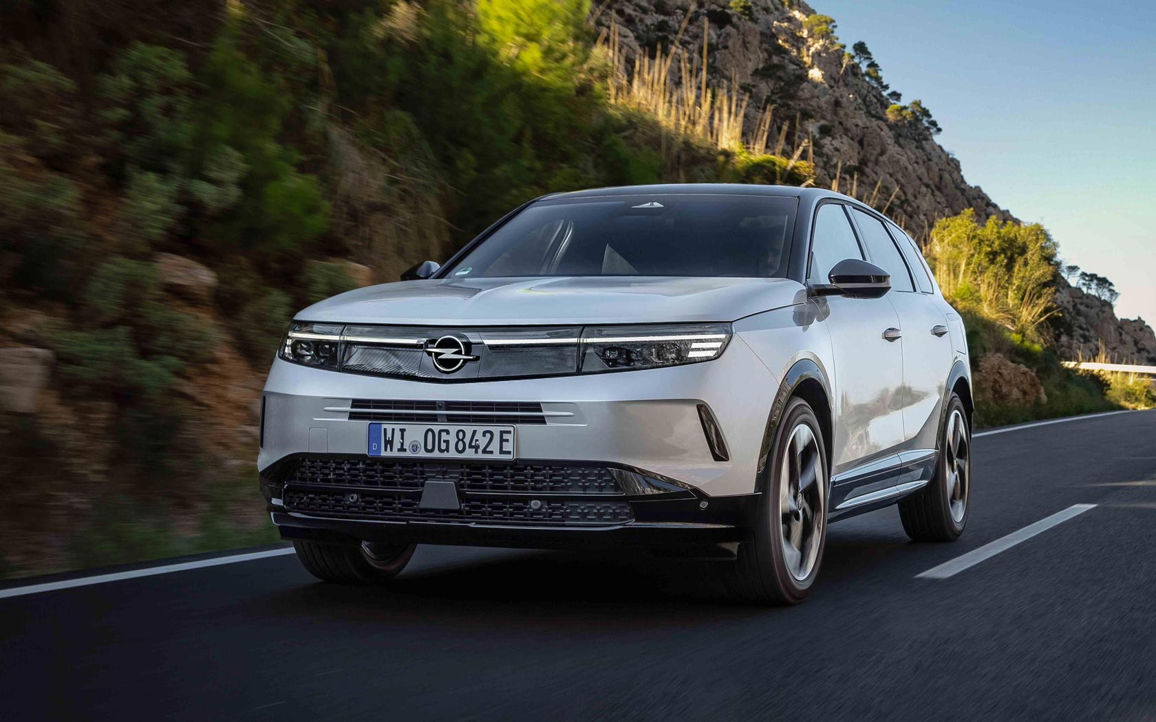  Opel Grandland 