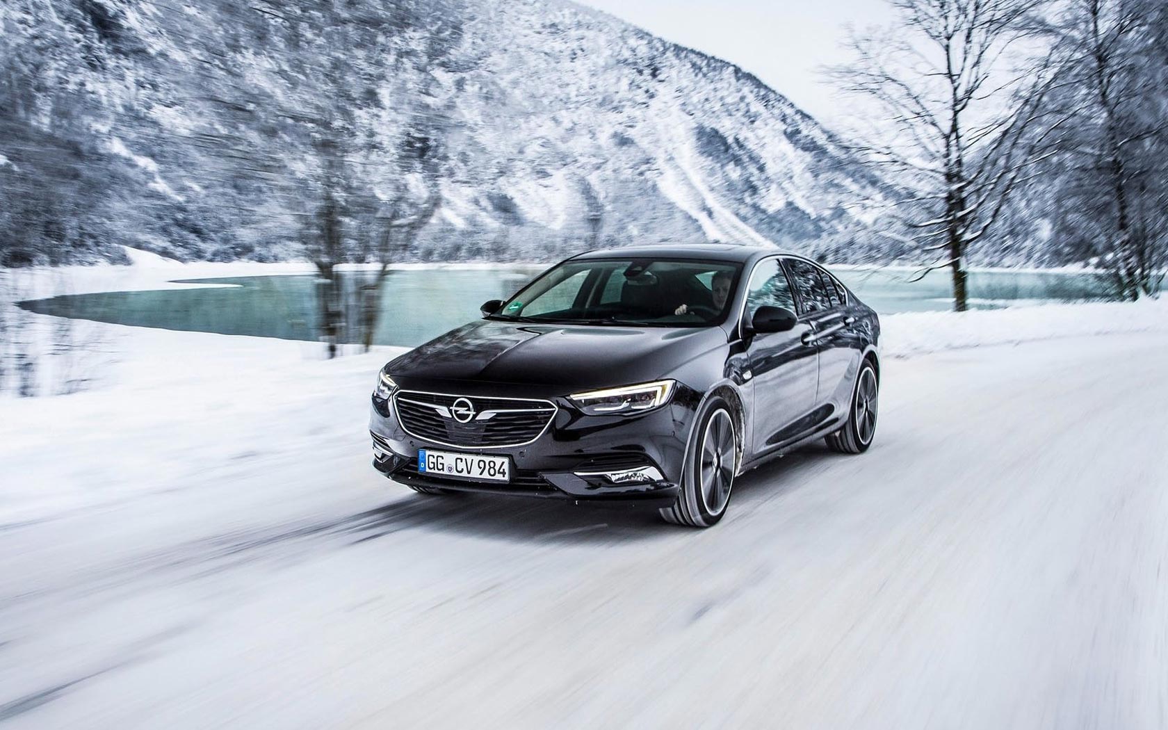 Фото Opel Insignia 
