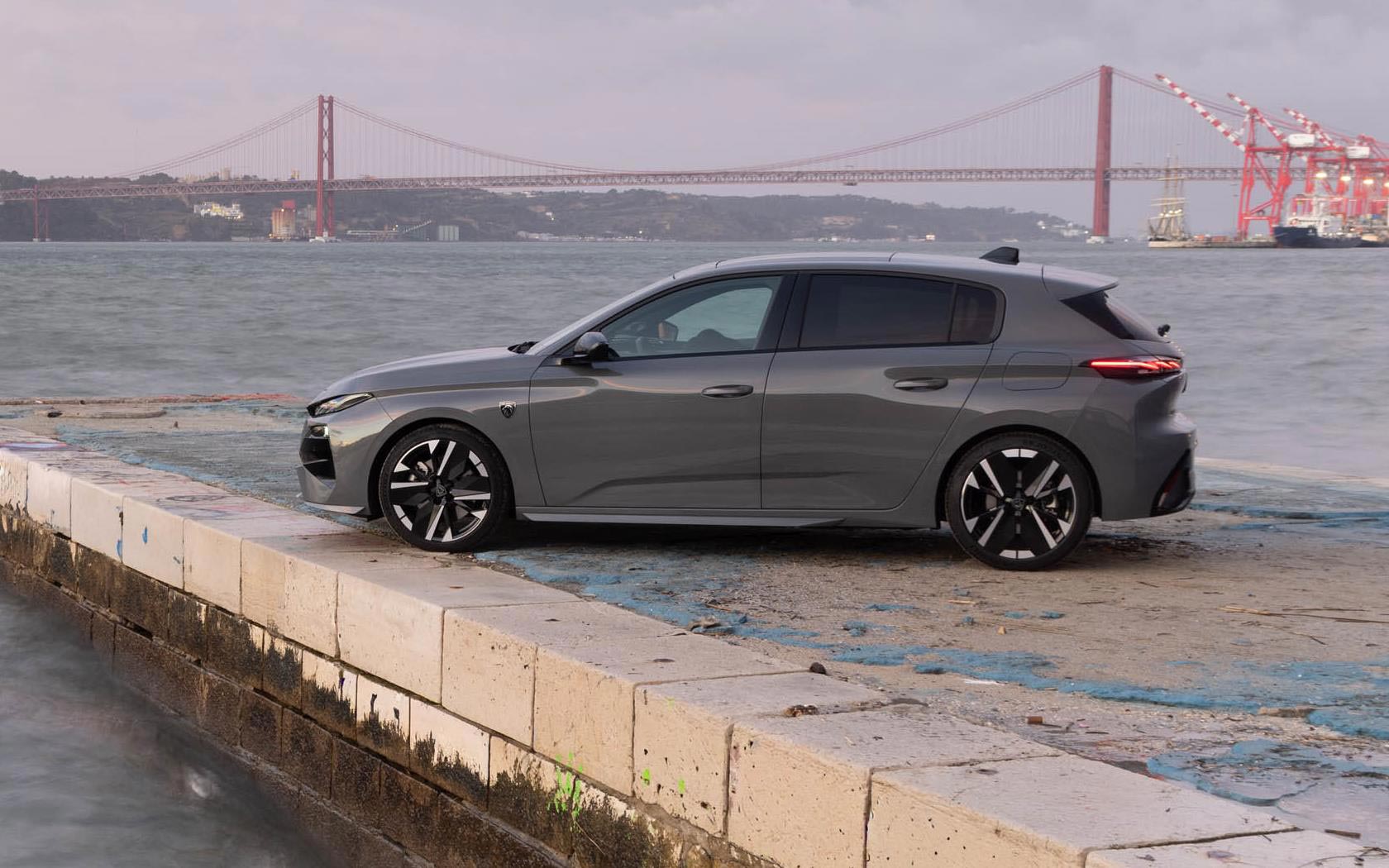 ���� Peugeot 308 