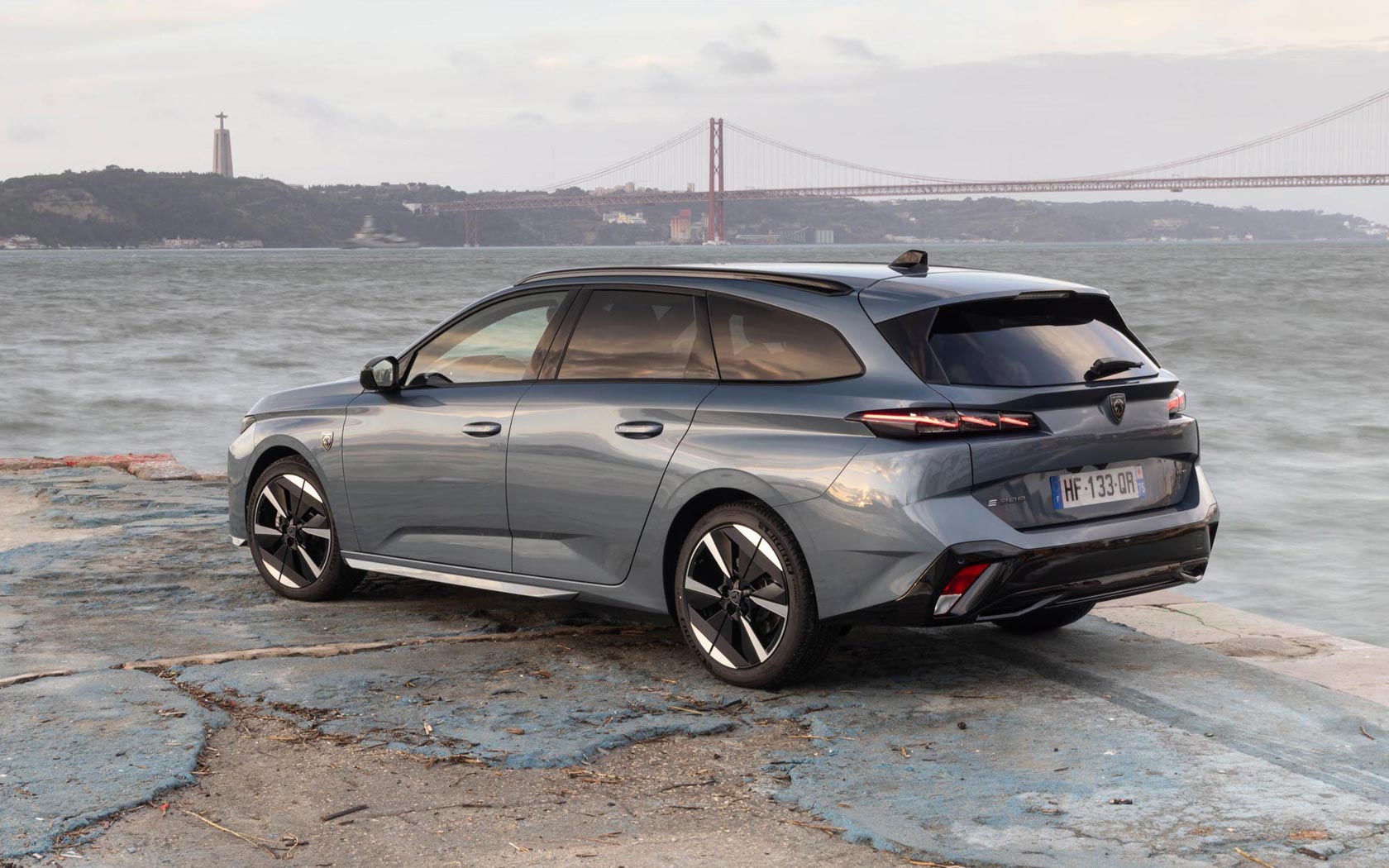 ���� Peugeot 308 SW 