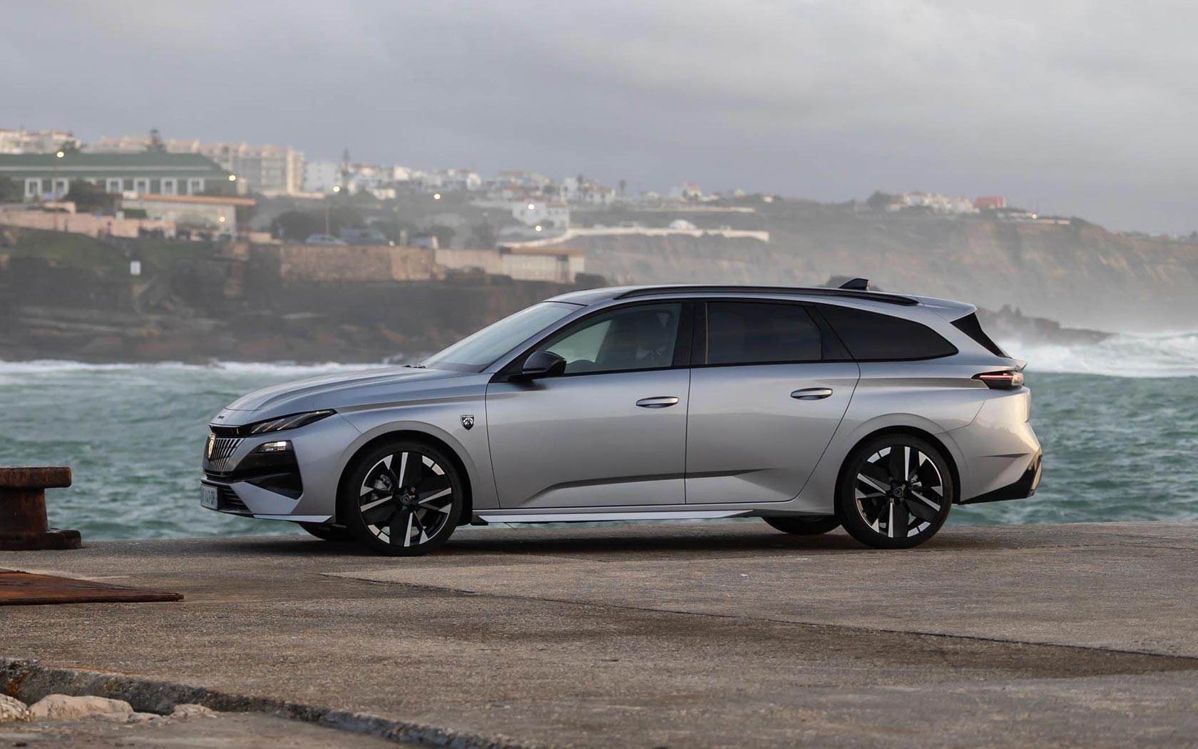 ���� Peugeot 308 SW 