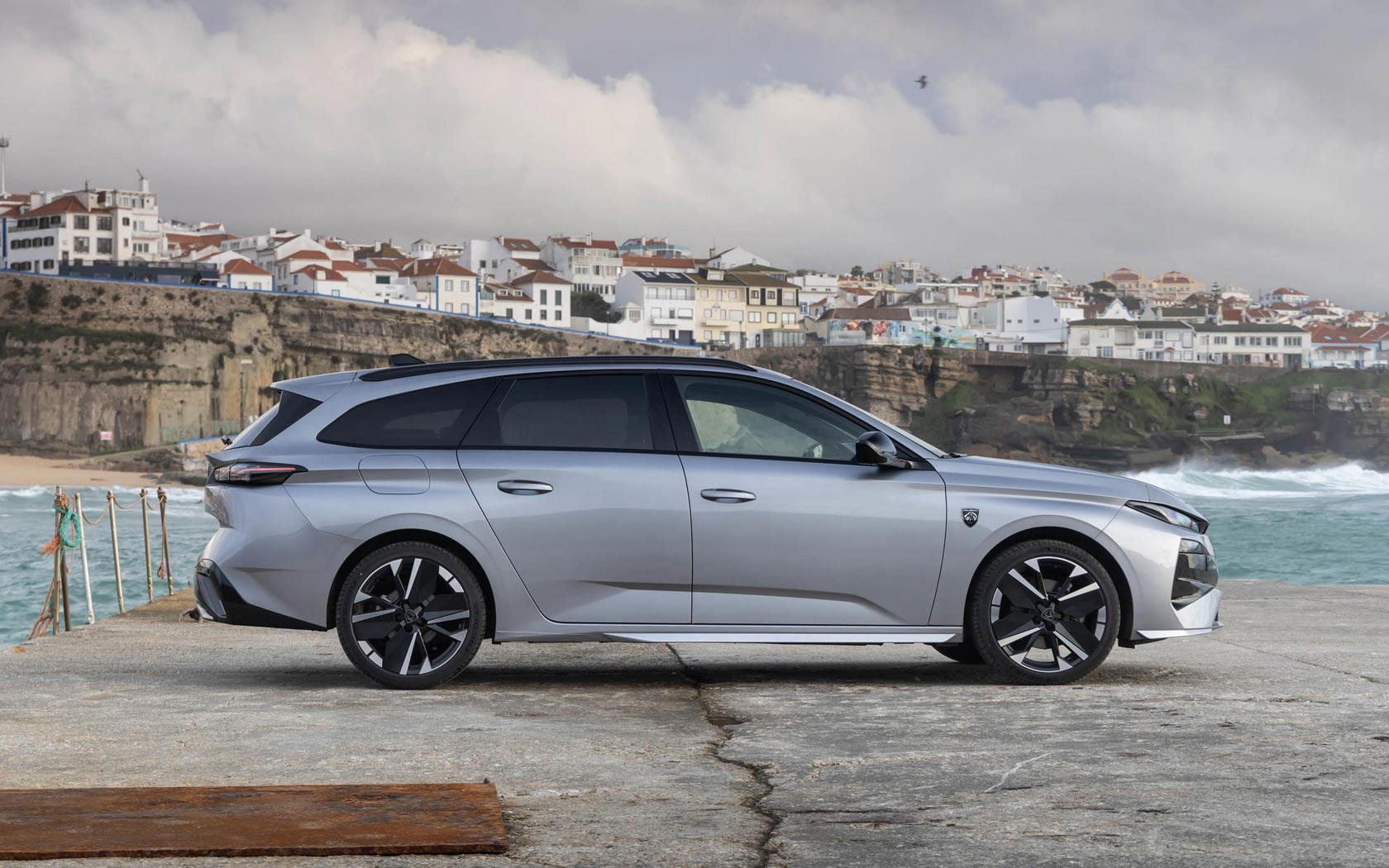 ���� Peugeot 308 SW 