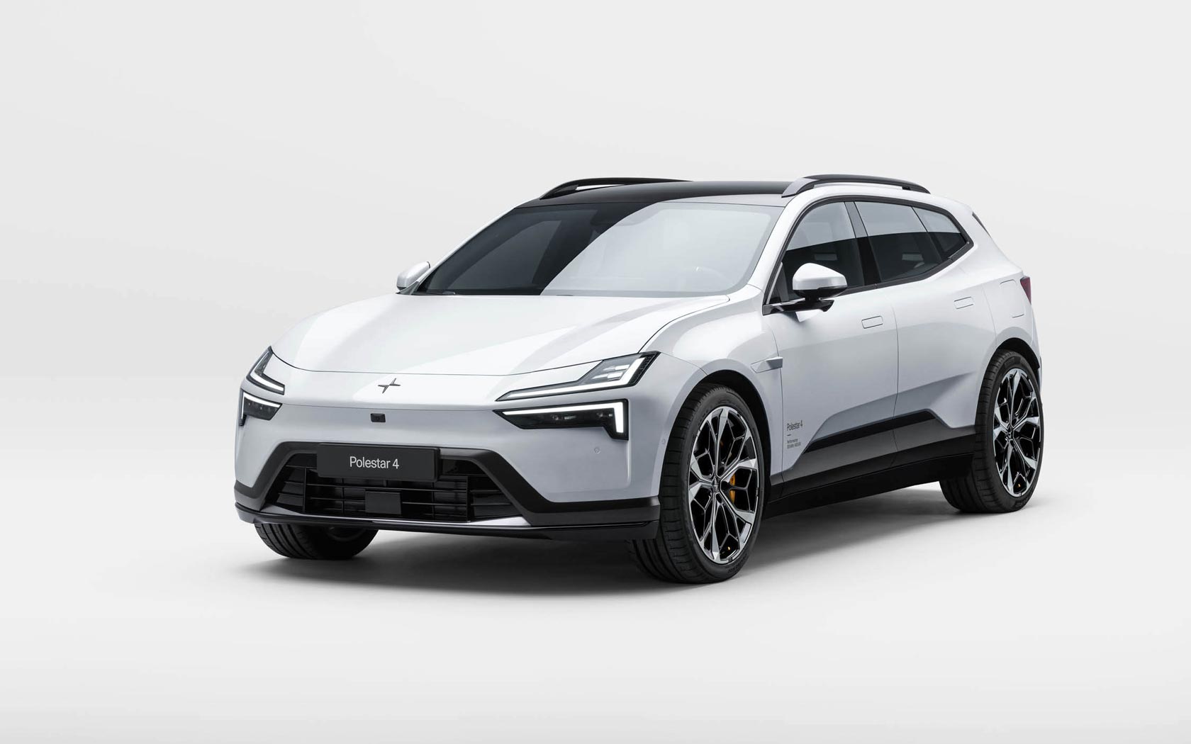 ���� Polestar 4 SUV 