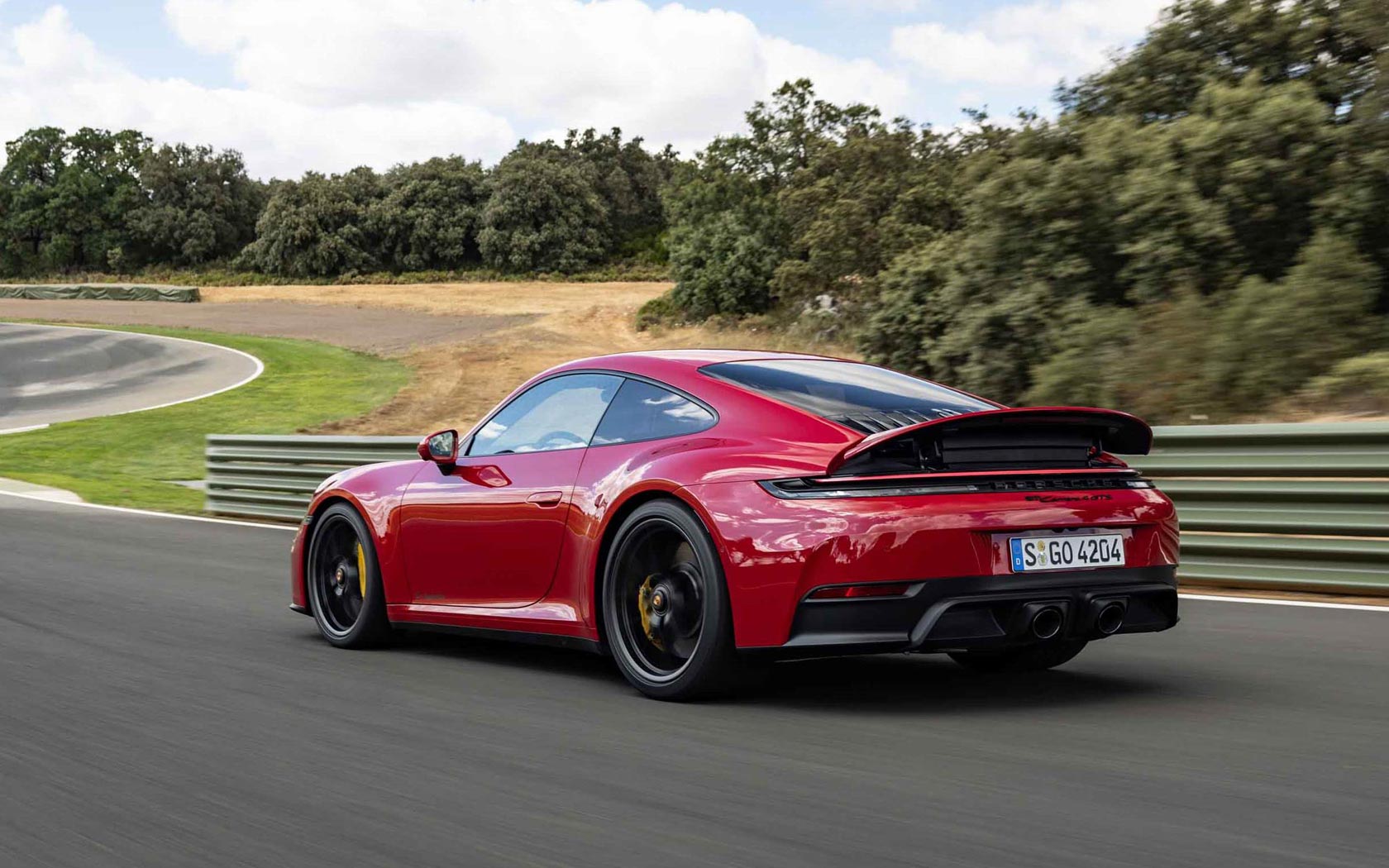  Porsche 911 GTS 