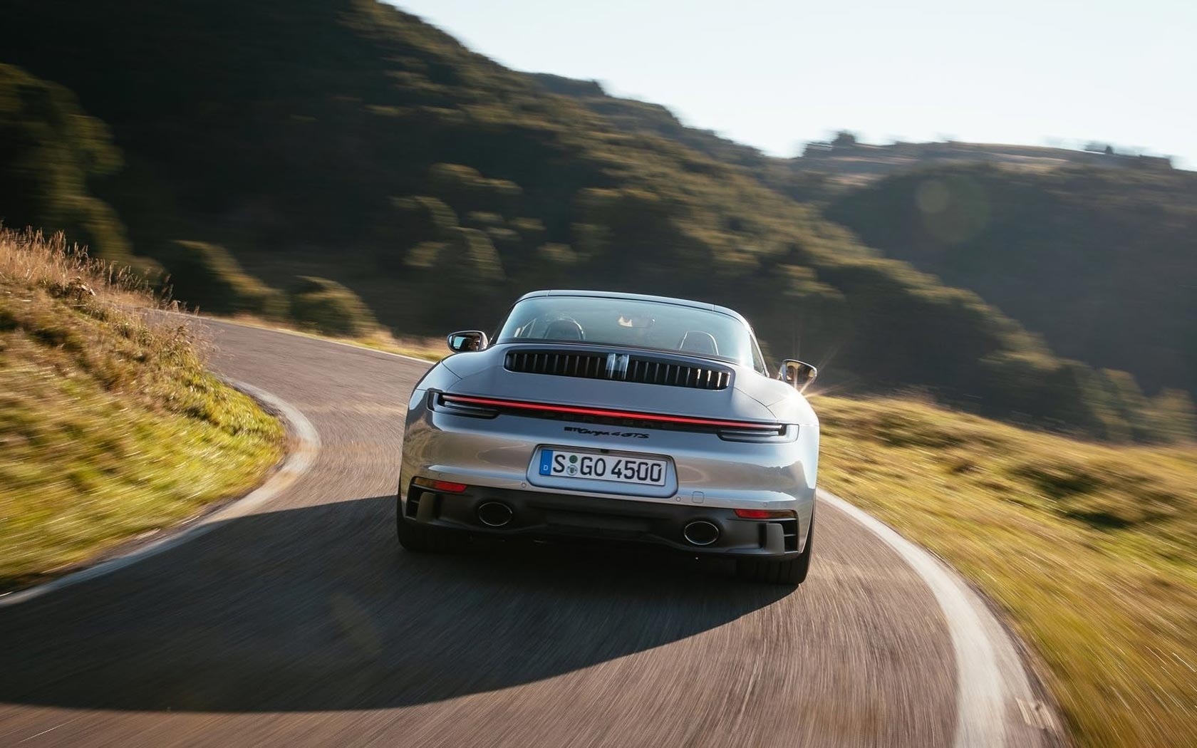  Porsche 911 GTS Targa 