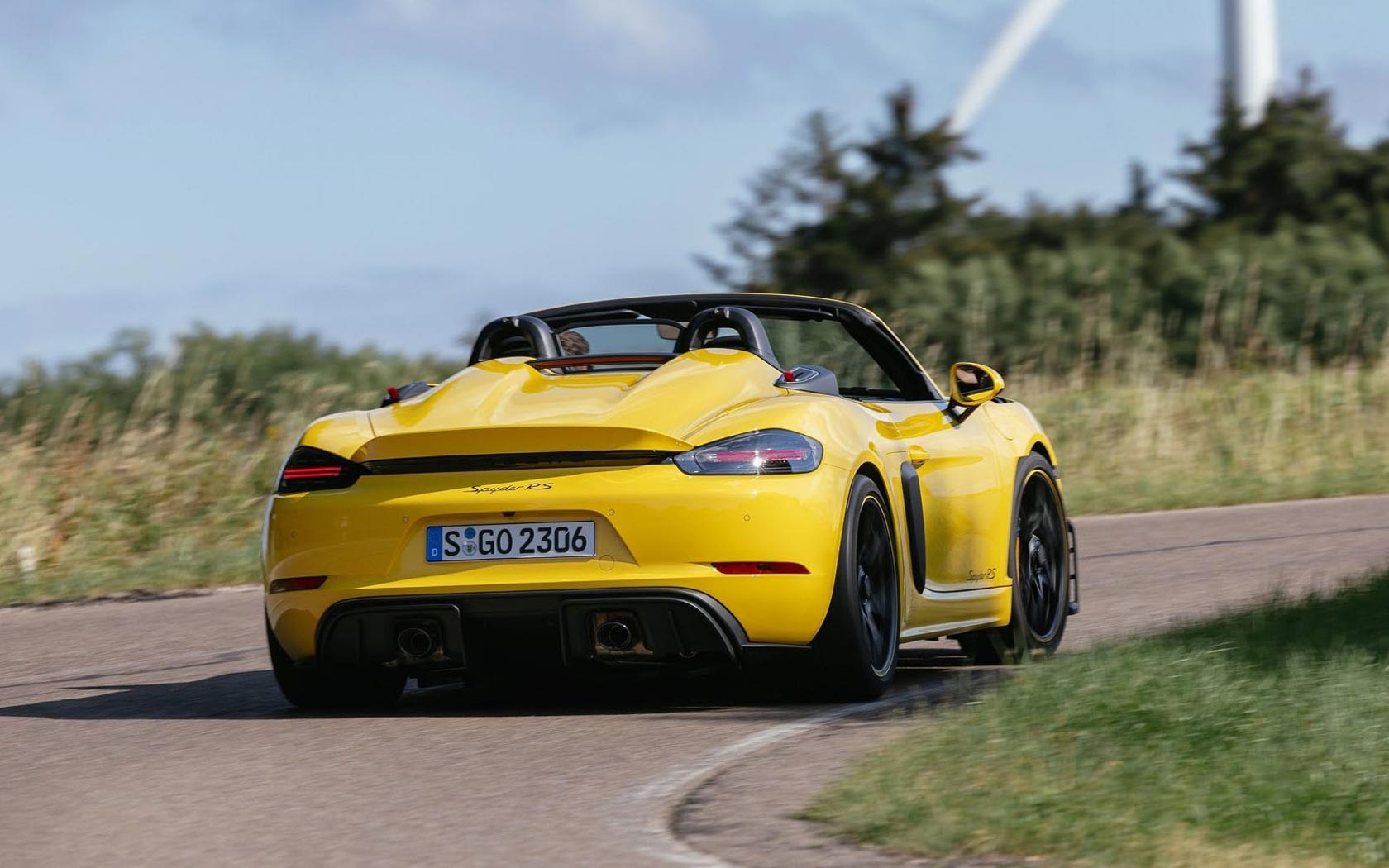  Porsche 718 Spyder RS 