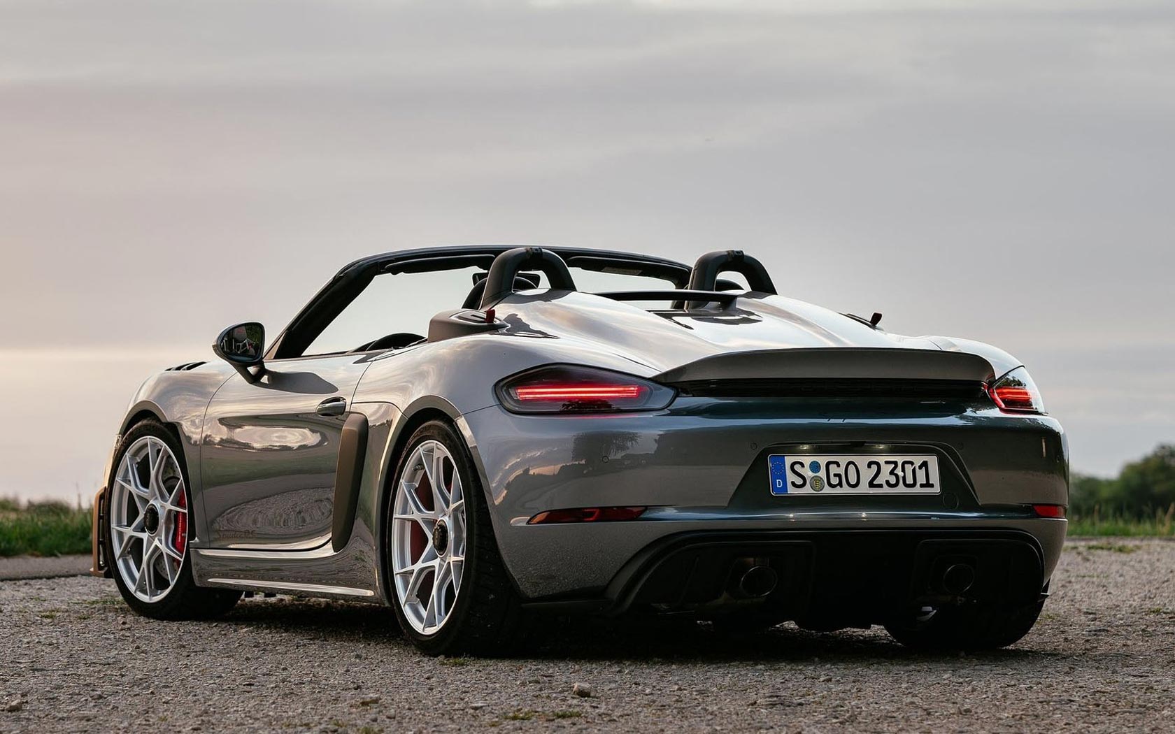  Porsche 718 Spyder RS 