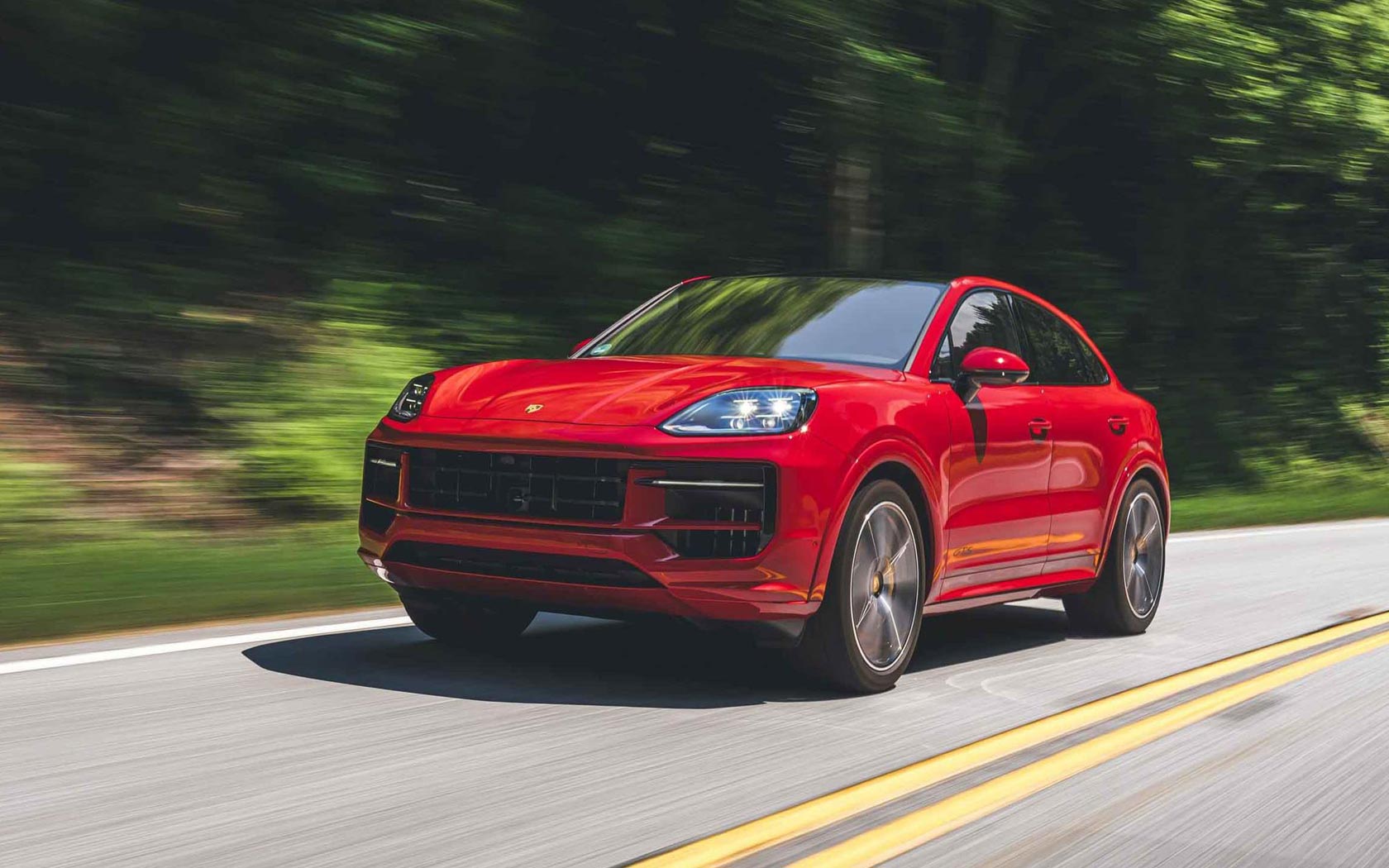  Porsche Cayenne GTS Coupe 