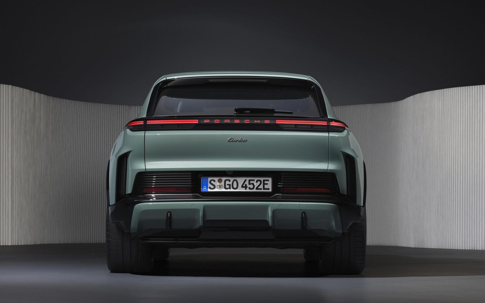 ���� Porsche Cayenne Electric 