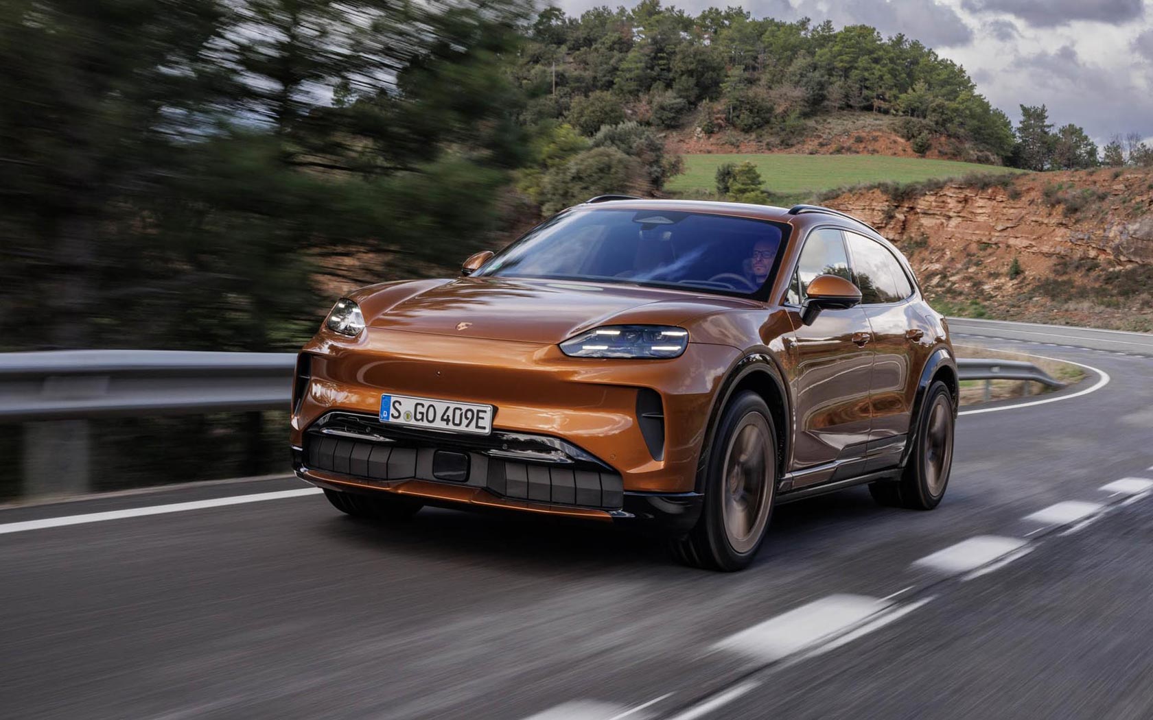 ���� Porsche Cayenne Electric 