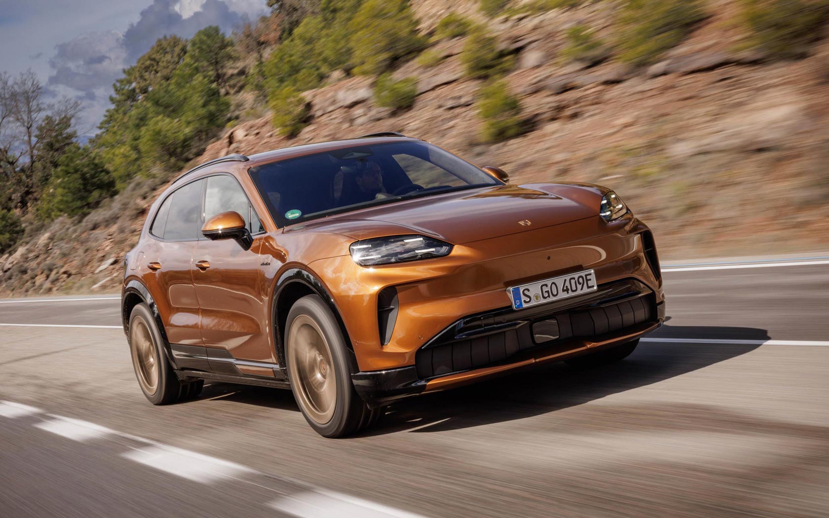 ���� Porsche Cayenne Electric 