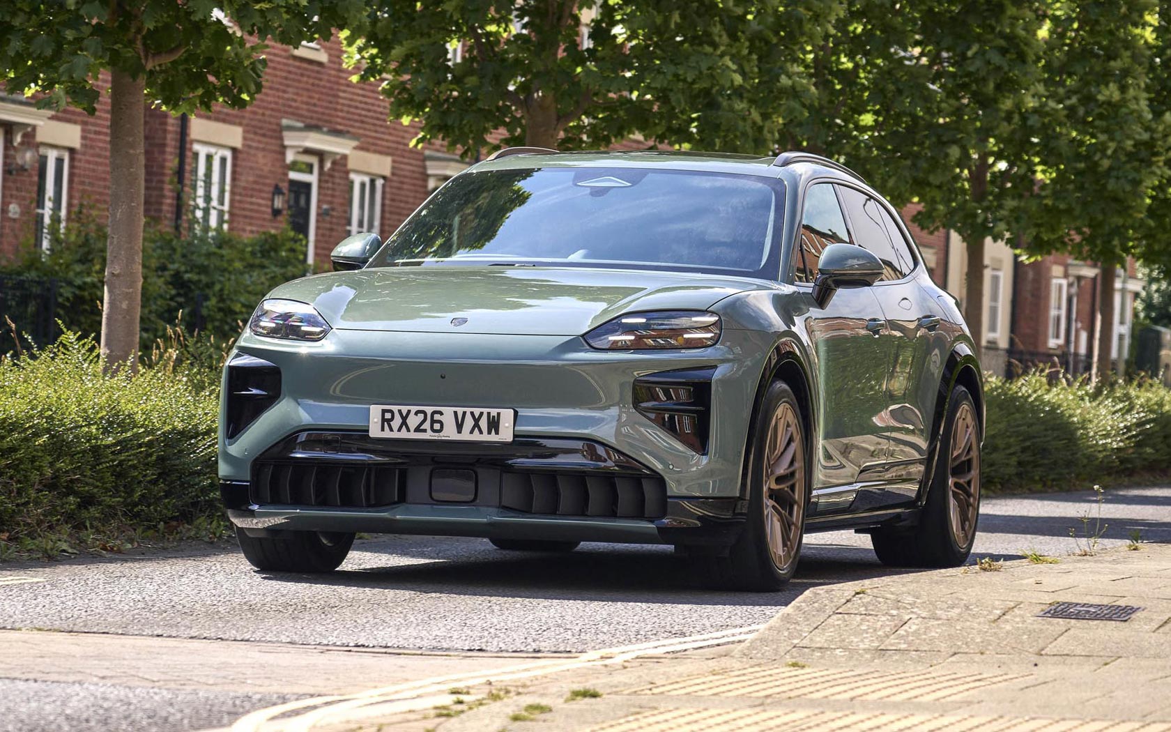 ���� Porsche Cayenne Electric 