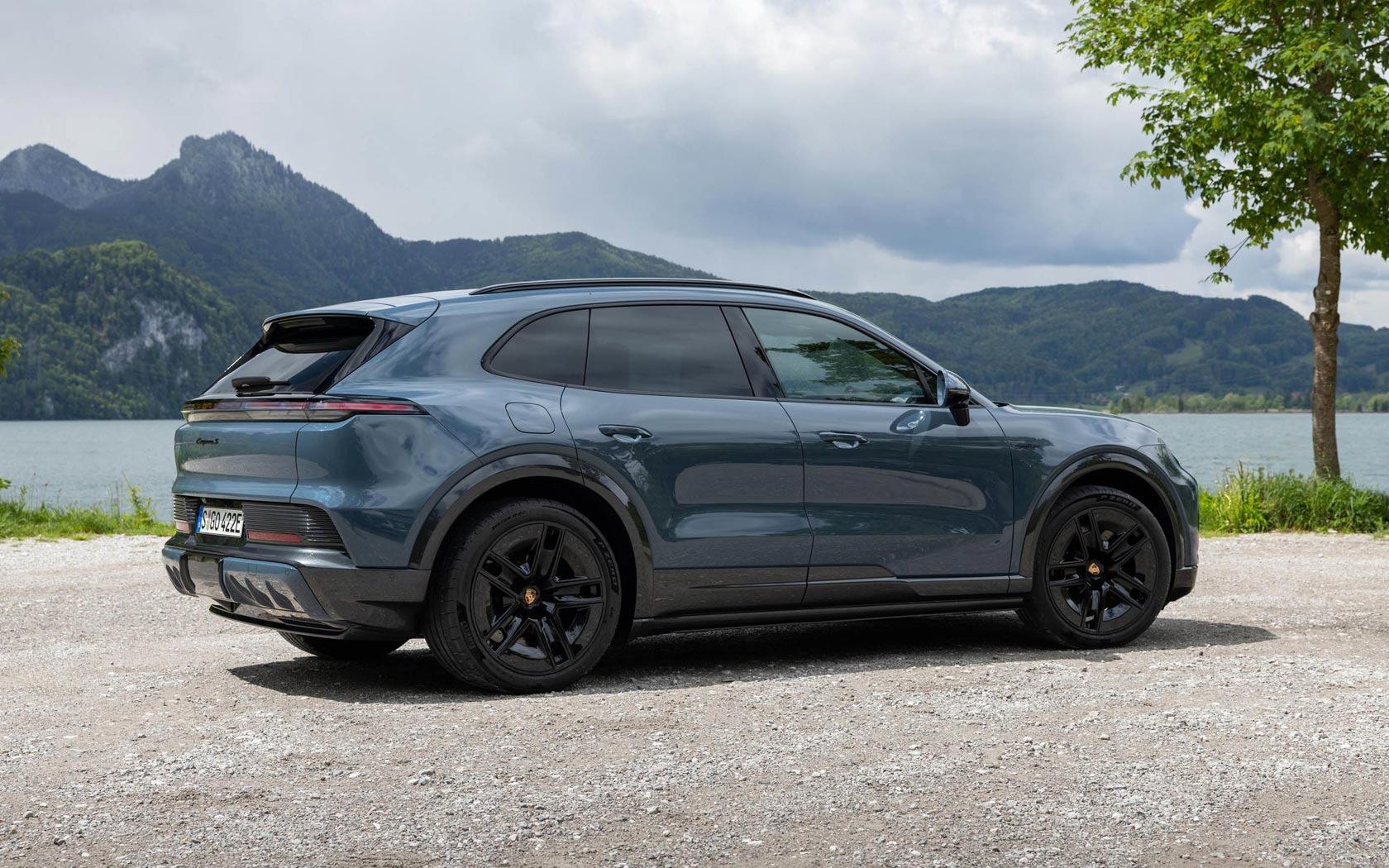 ���� Porsche Cayenne Electric 
