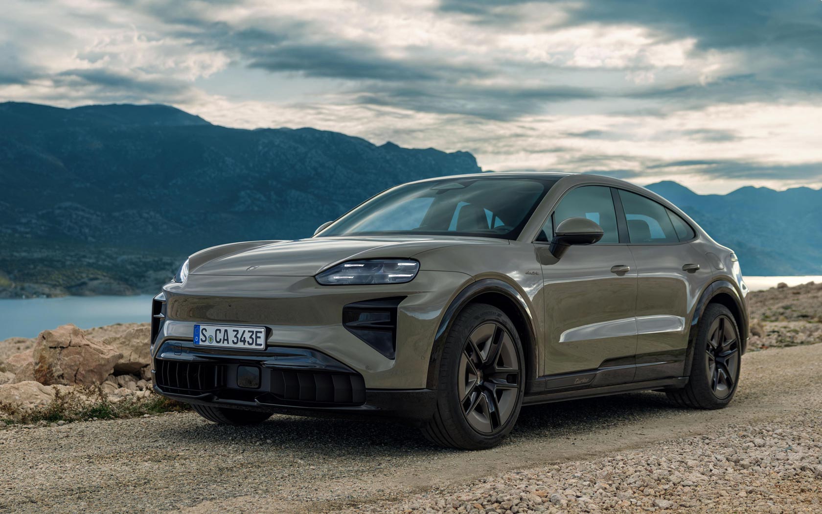 ���� Porsche Cayenne Coupe Electric 