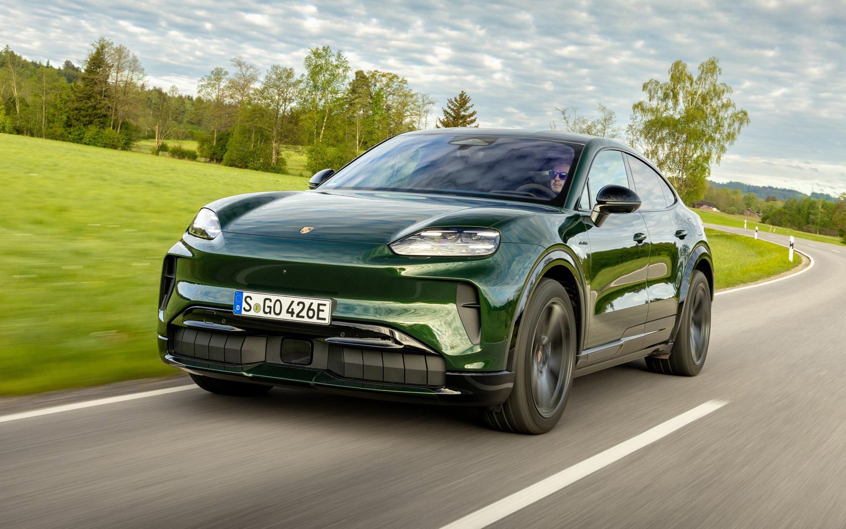 ���� Porsche Cayenne Coupe Electric 