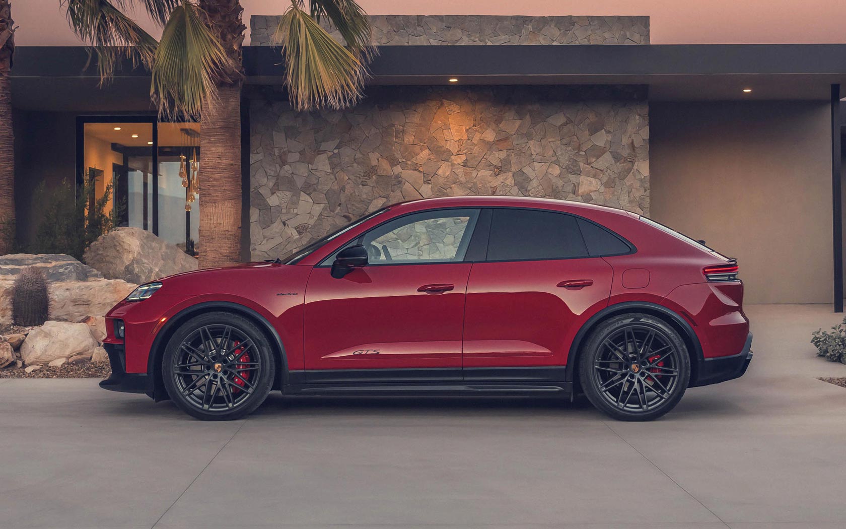 ���� Porsche Macan GTS 