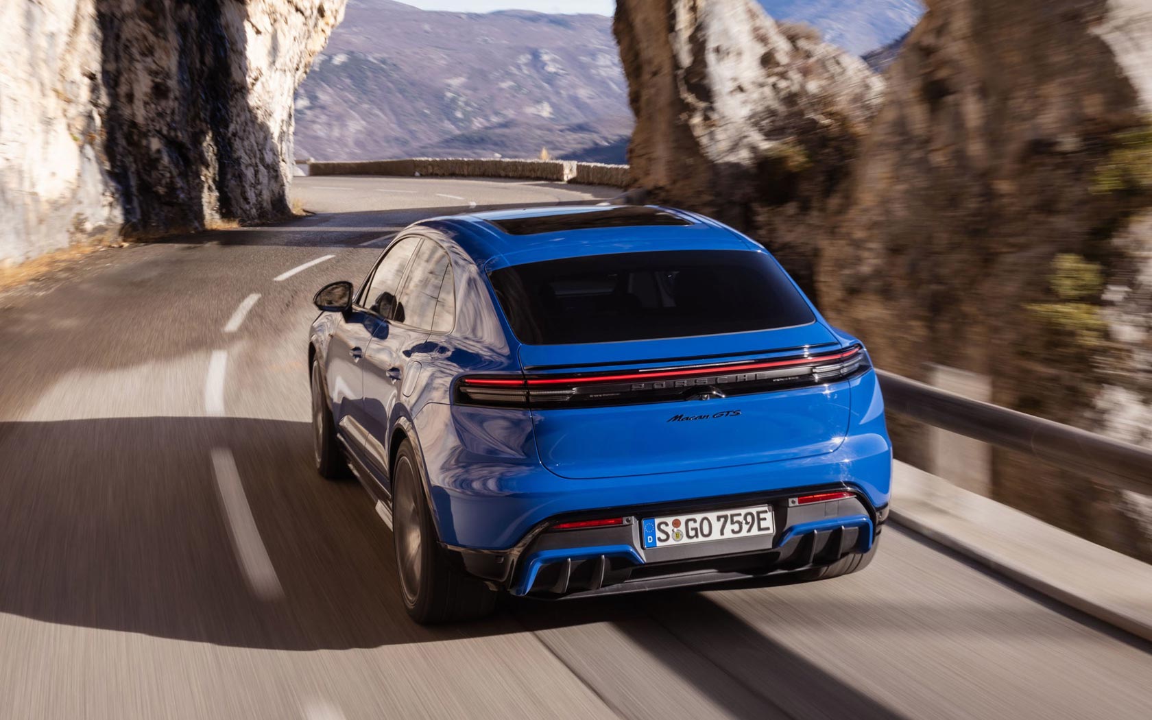 ���� Porsche Macan GTS 