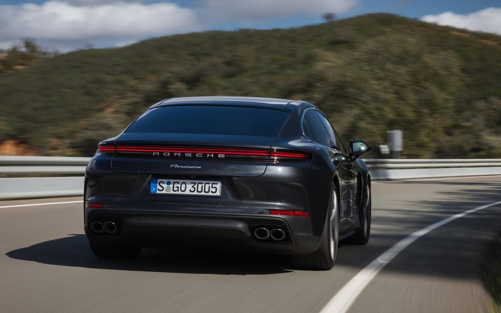  Porsche Panamera 2023 